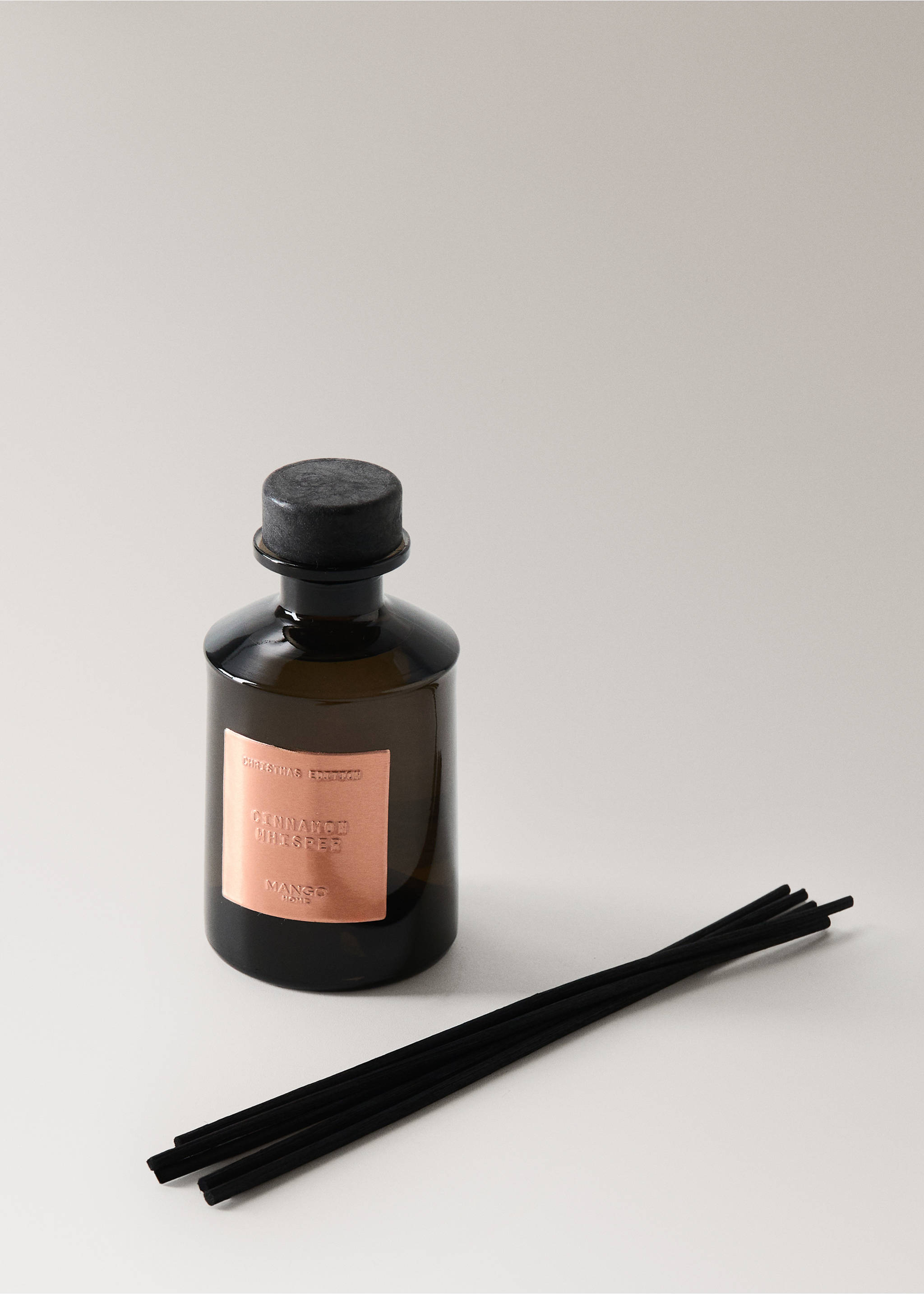 REED DIFFUSER CINNAMON - Détail de l'article 1, Cuivre. Ref: 37087810-00.