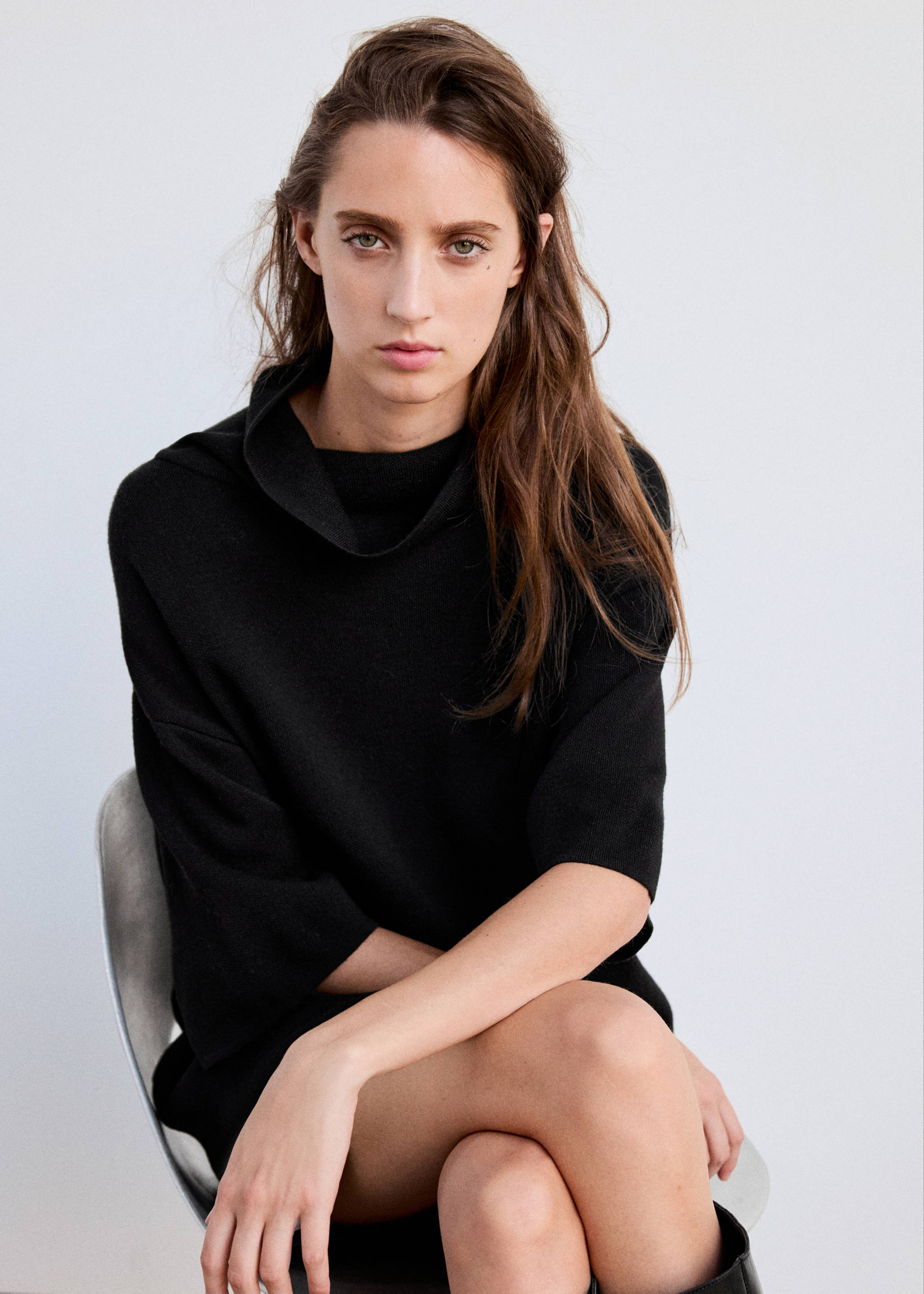 Short fine-knit dress - Medium plane