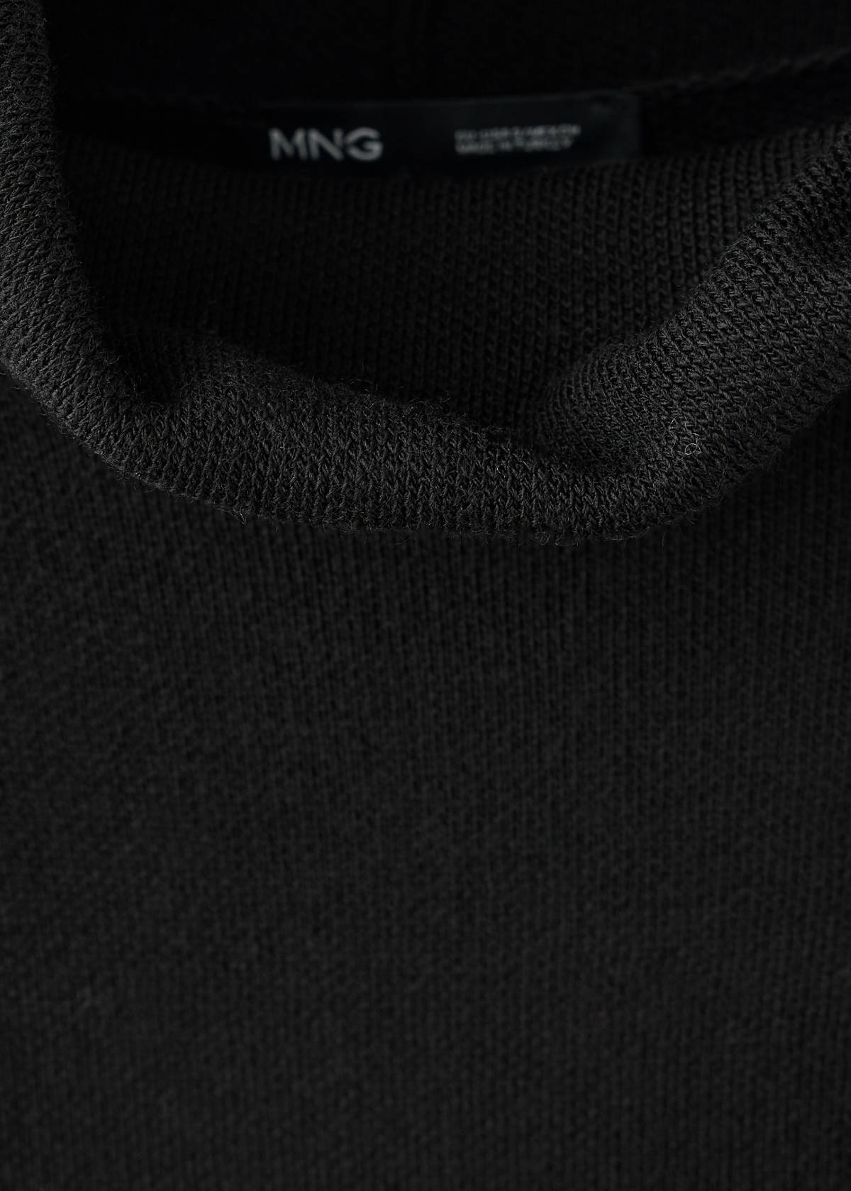 Knitted turtleneck dress — Black