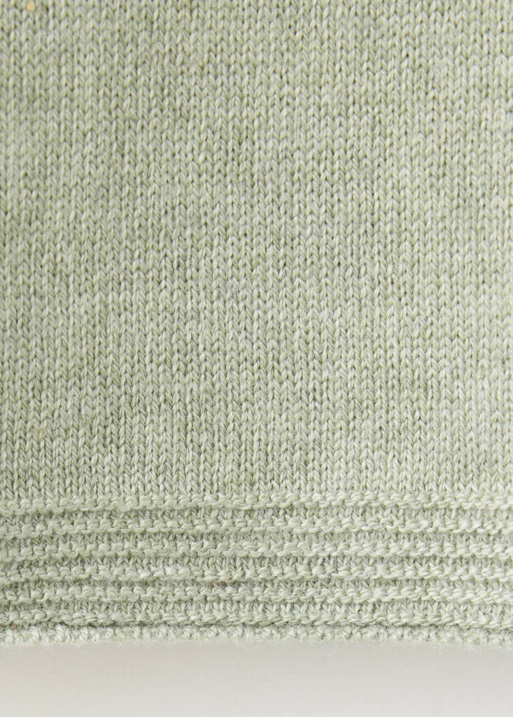 Kangaroo pocket knit sweater — Green