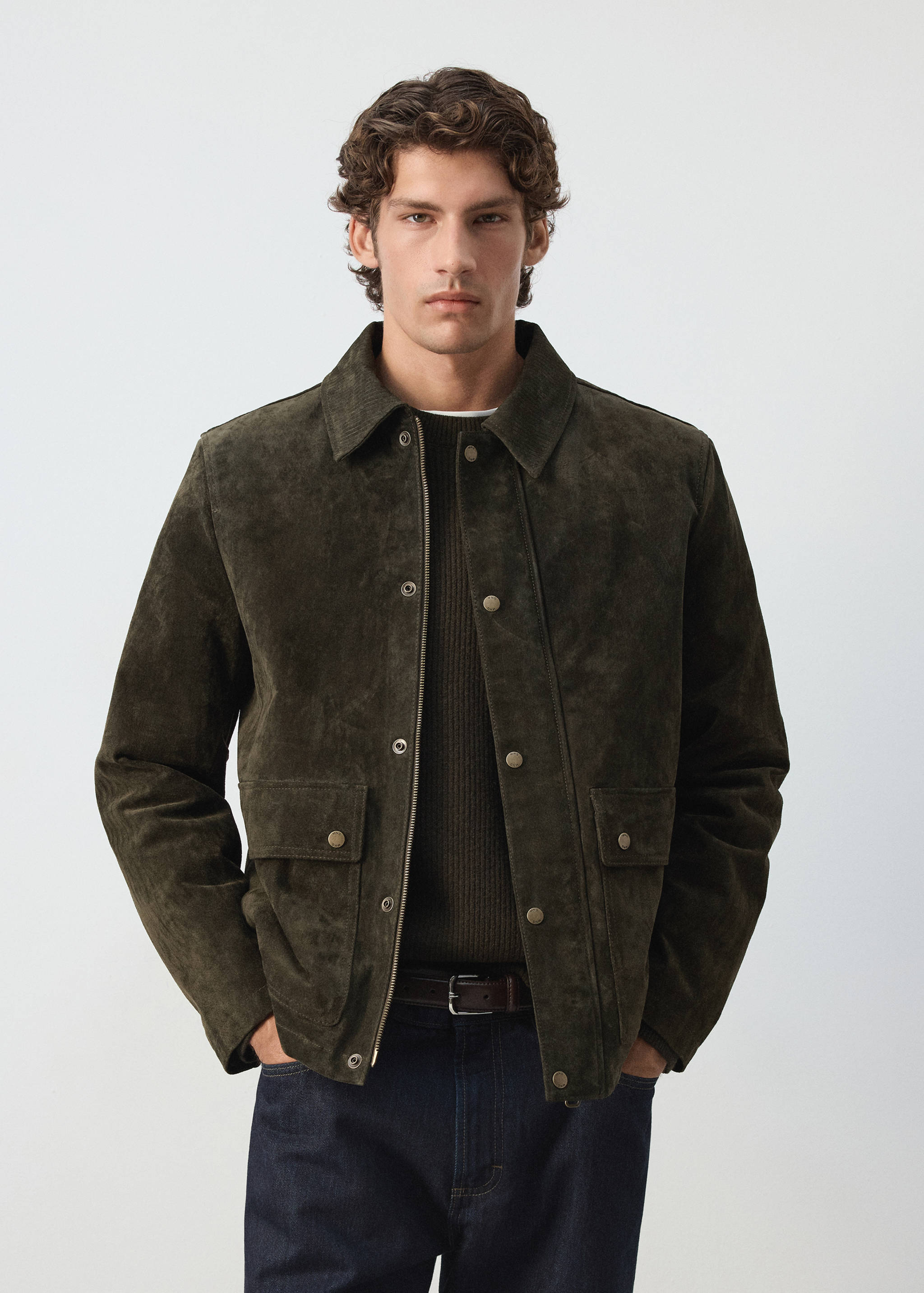 Veste 100 % cuir et daim - Plan moyen
