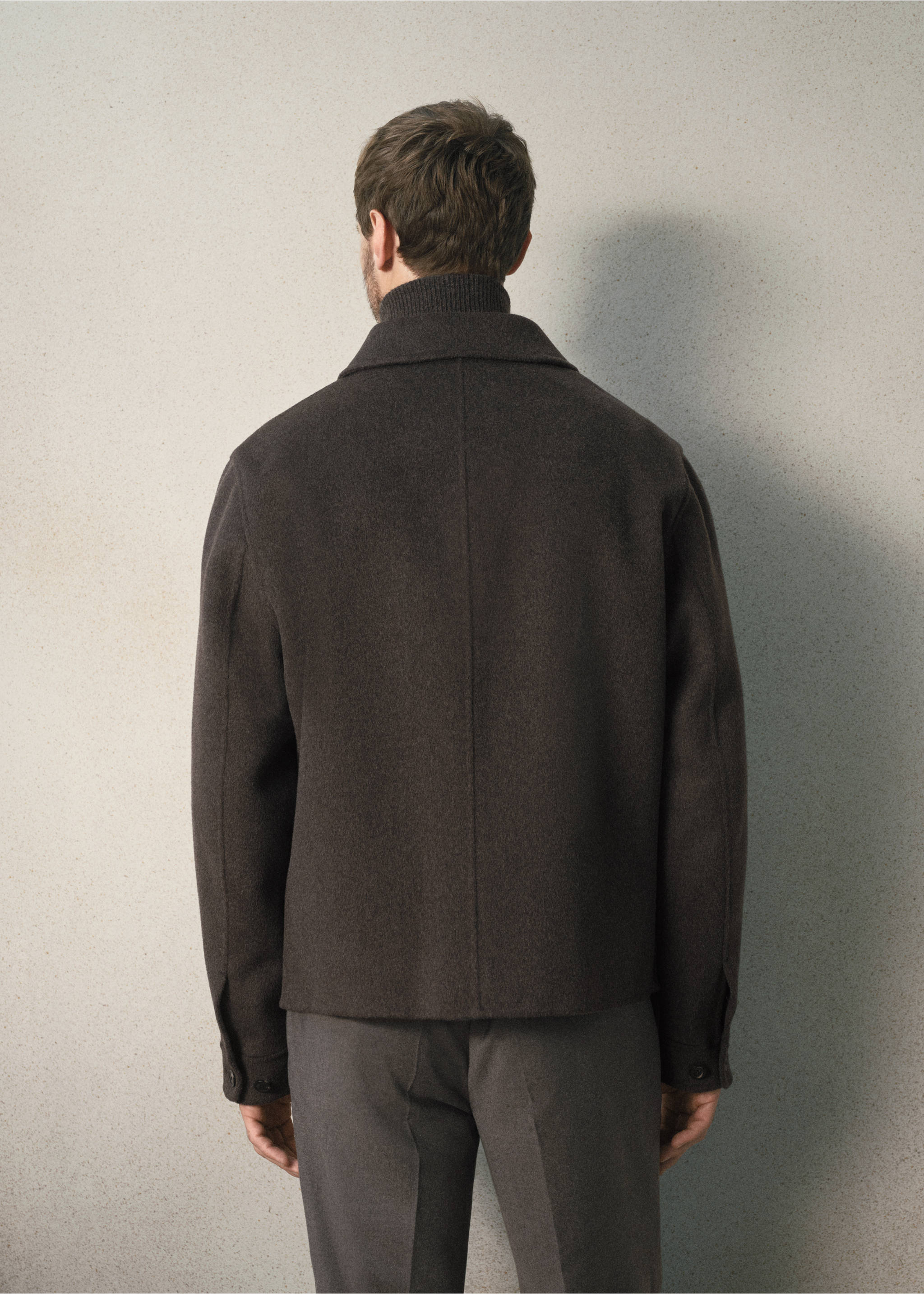 Back view of a dark brown jacket with a classic collar and long sleeves., Coffee. Ref: 37087896-00.