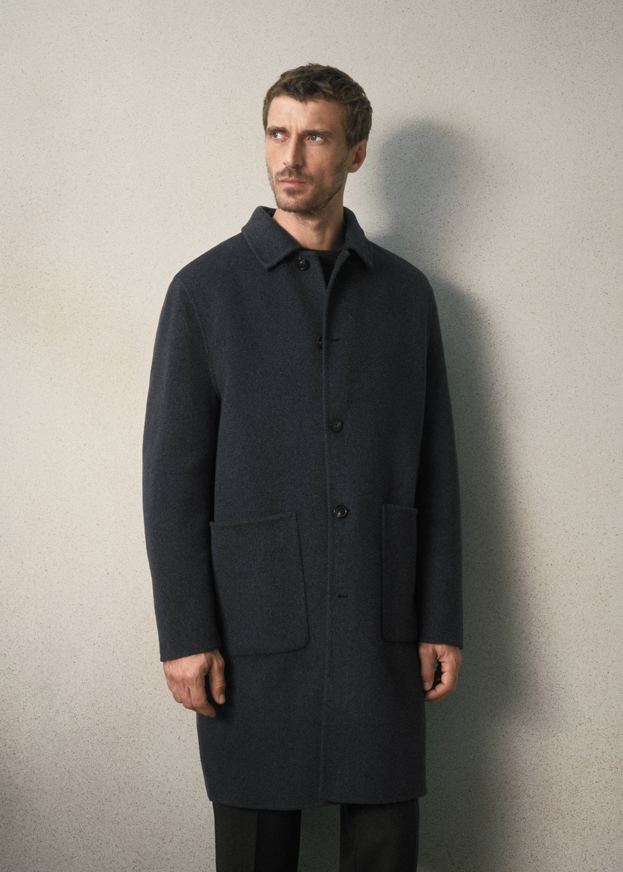 Manteau en mélange laine et cachemire à poches - Plan moyen