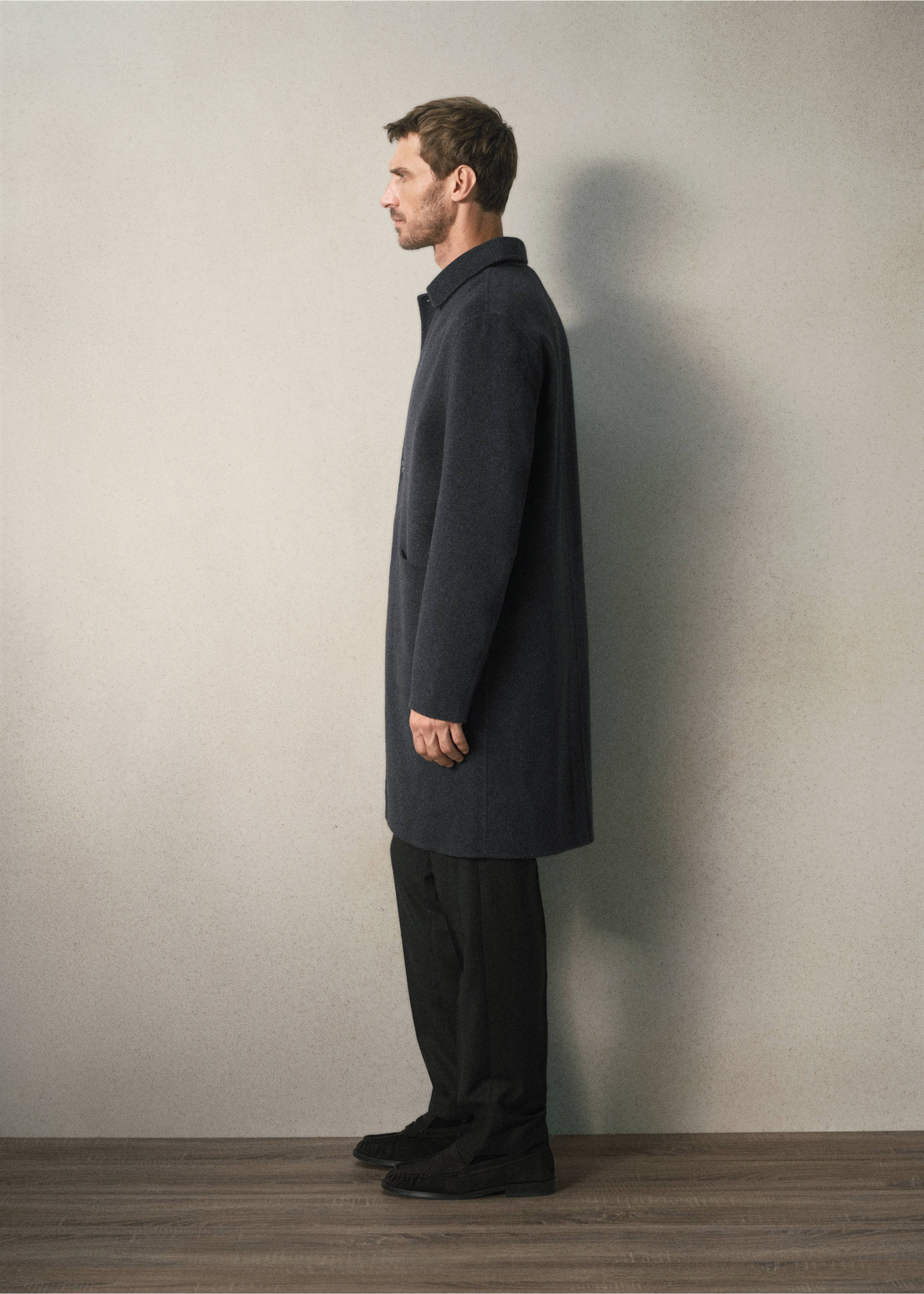 Wool-cashmere blend coat with pockets - Details of the article 2, Charcoal. Ref: 37087897-00.