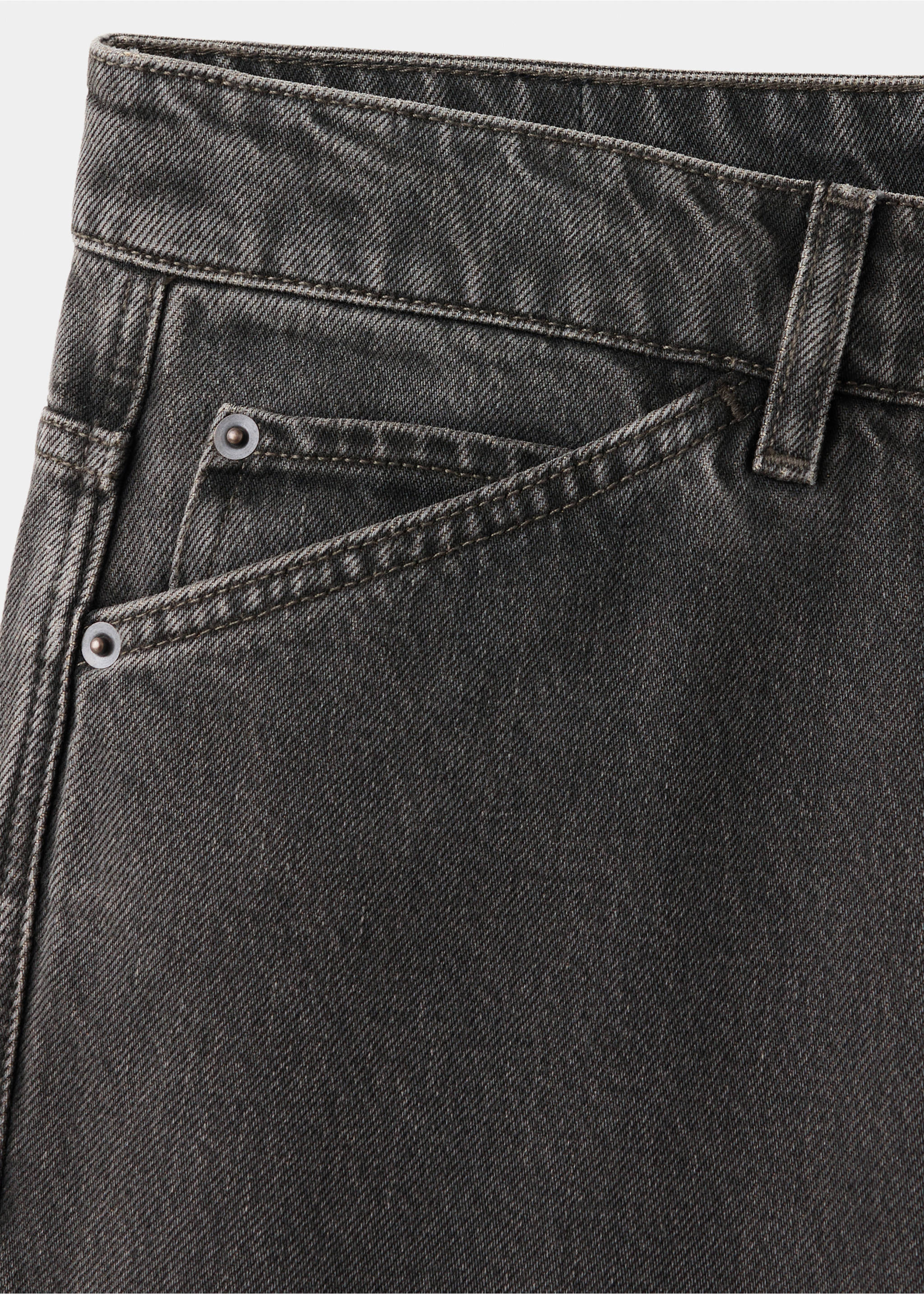 JEANS LORI - Details of the article 8, Open Grey. Ref: 37087899-00.