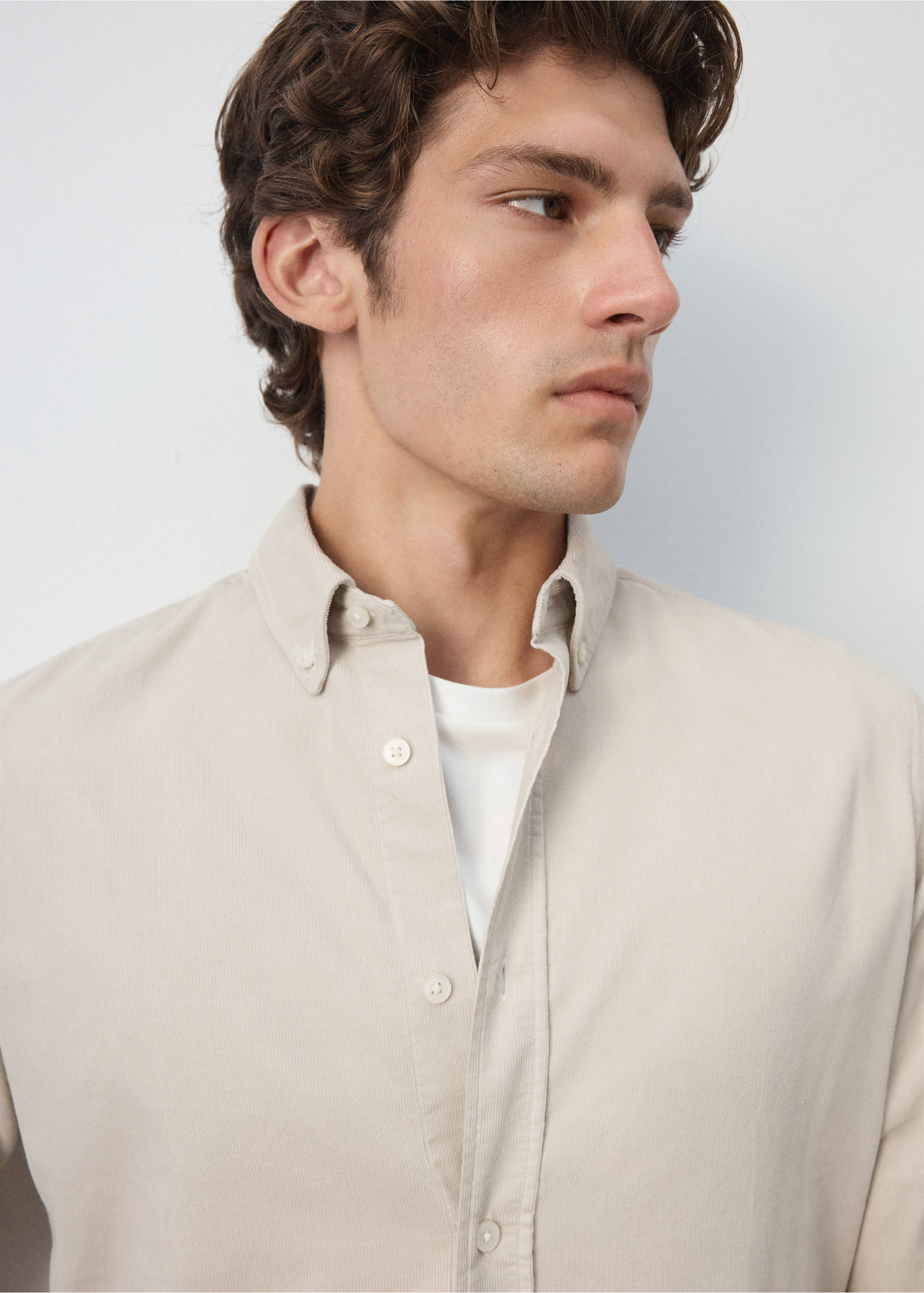 Classic Fit-Feincordhemd - Detail des Artikels 1, Hellgrau/Pastellgrau. Ref: 37087900-00.