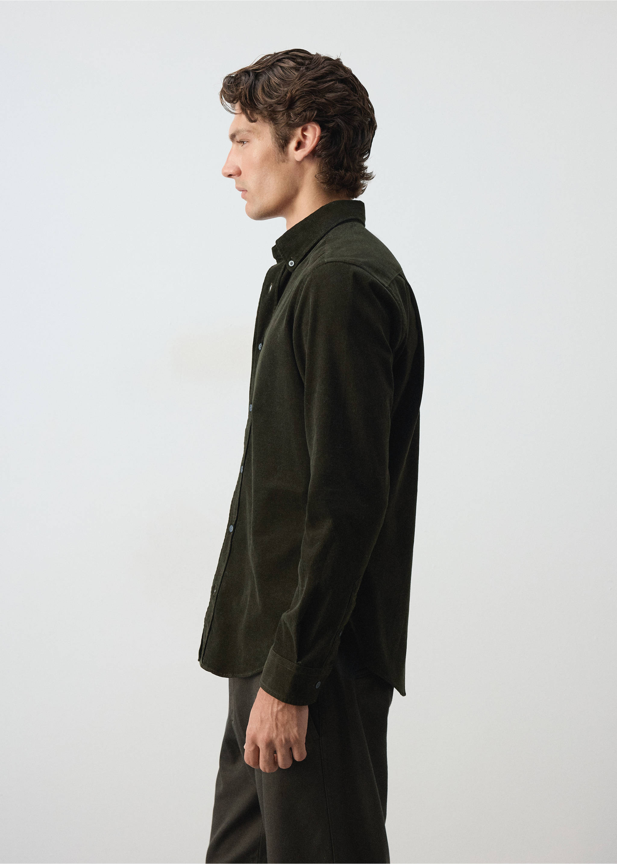 Dark green corduroy shirt with long sleeves and a button-down collar., Dark Green. Ref: 37087900-00.