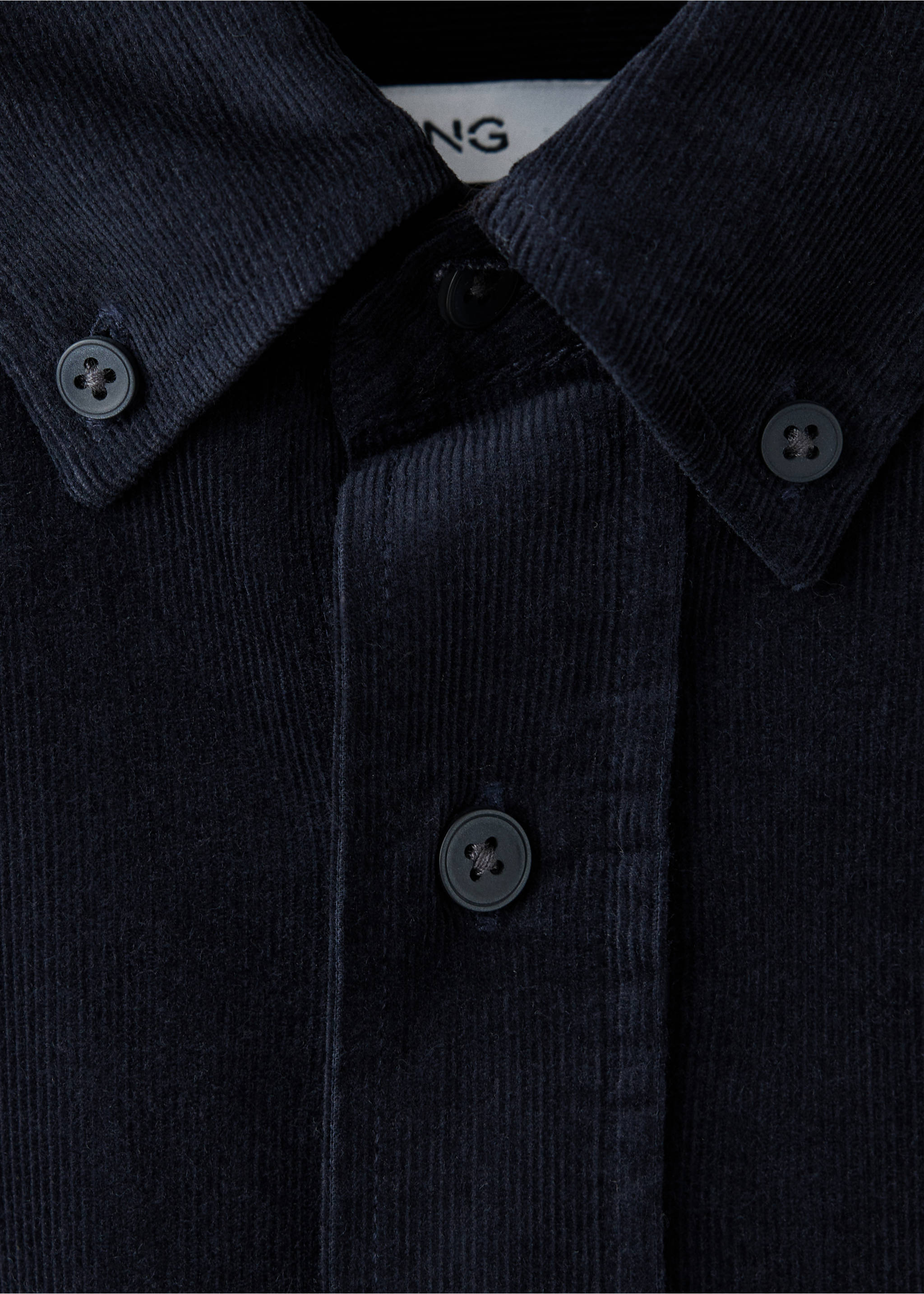 Dark navy blue corduroy shirt collar and buttoned placket detail., Indigo Blue. Ref: 37087900-00.