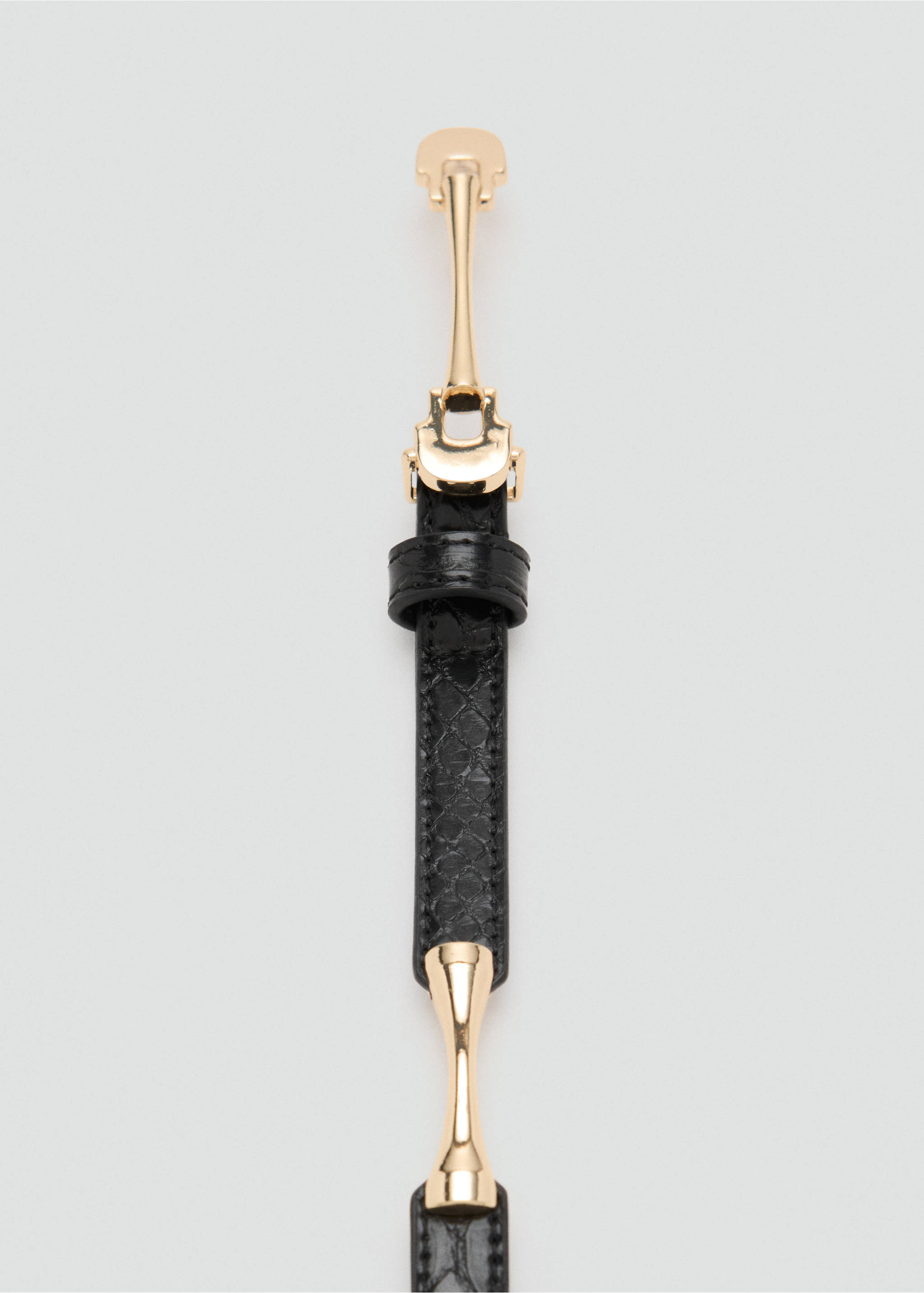 Thin belt with metal buckle - Details of the article 1, Black. Ref: 37087904-00.
