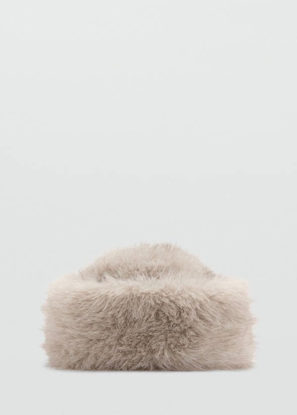 Pillbox hat in faux fur effect — Ecru