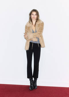Tailored jacket with fur trim — Beige 2
