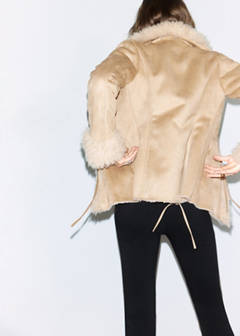 Tailored jacket with fur trim — Beige 3