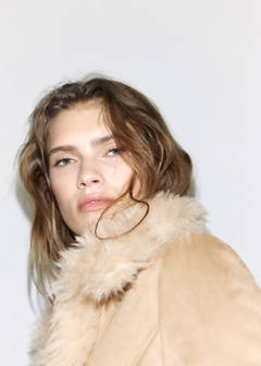 Tailored jacket with fur trim — Beige 4