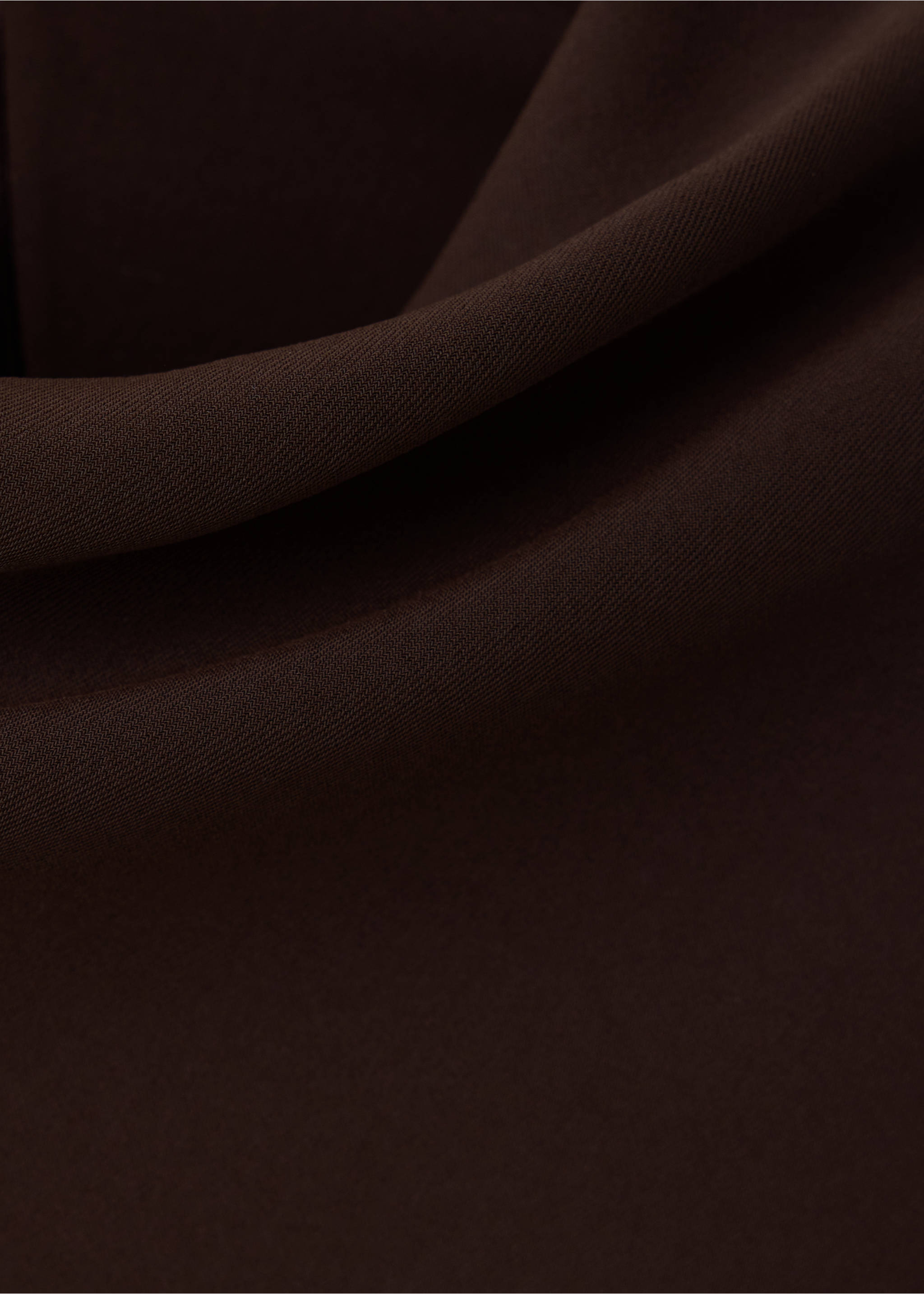 Primer plano de la textura de tejido marrón oscuro para un vestido., Marrón. Ref: 37087937-00.