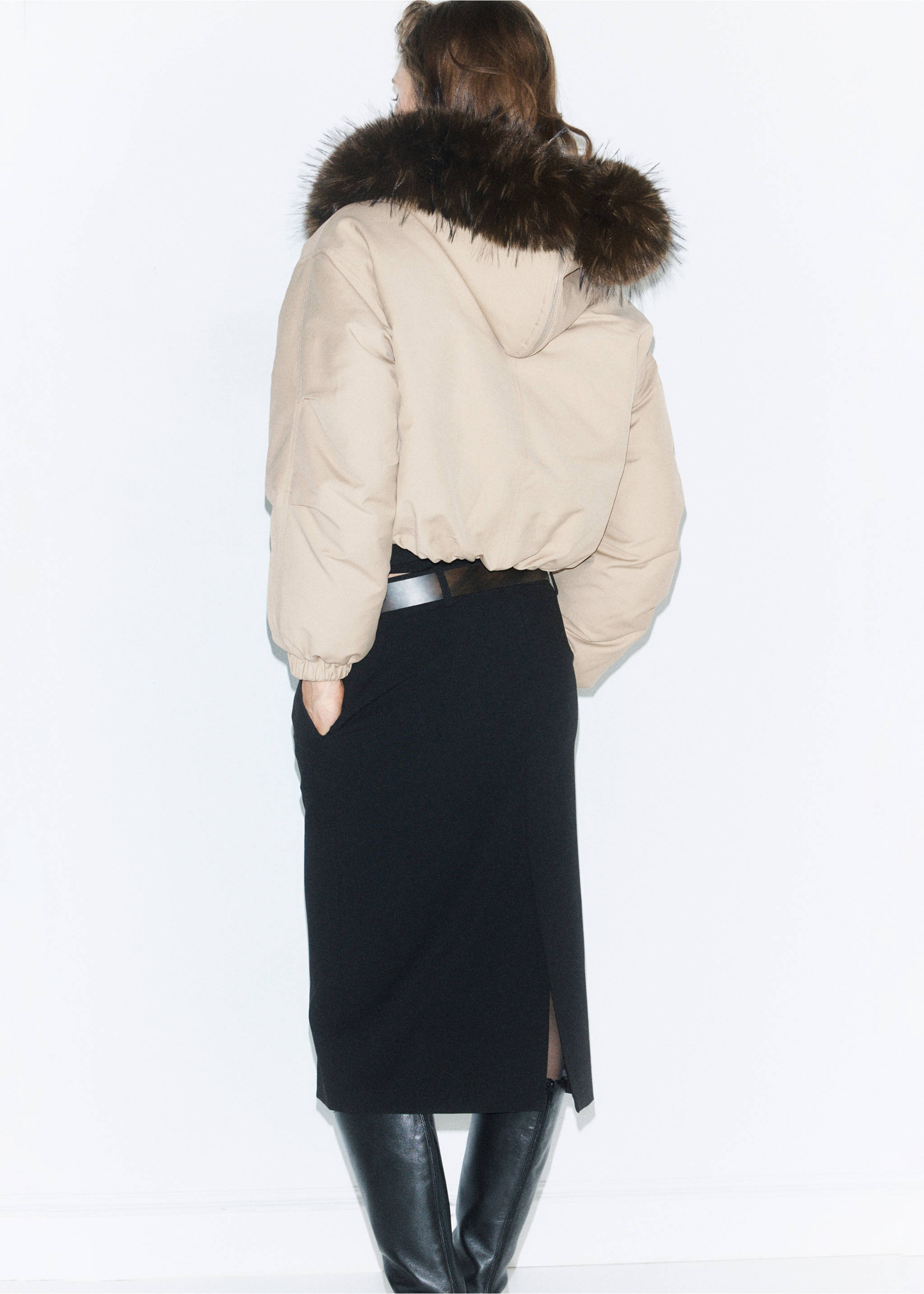 Beige cropped jacket with a dark brown faux-fur trim hood, back view., Beige. Ref: 37087938-00.
