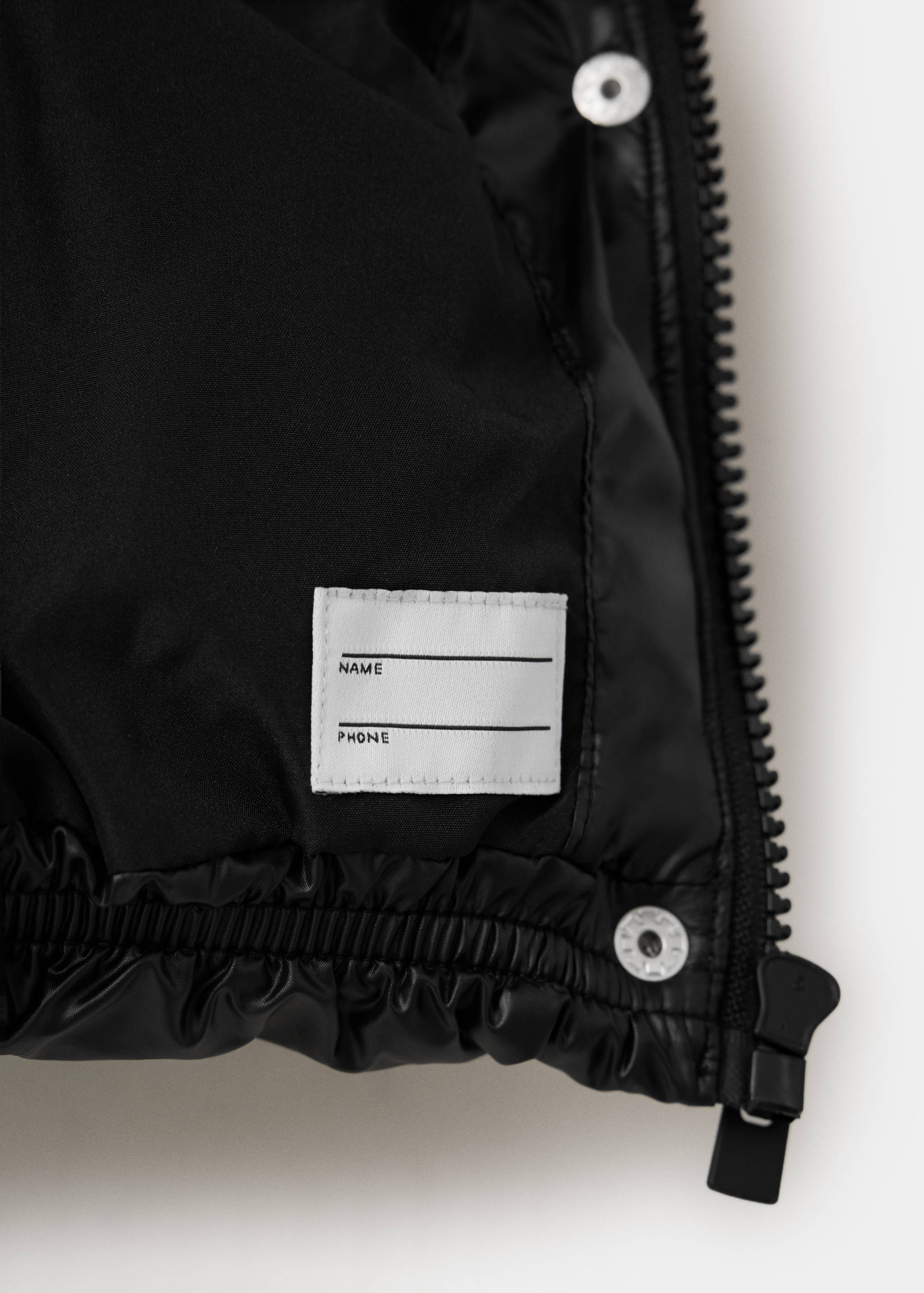 Shiny quilted anorak - Details of the article 0