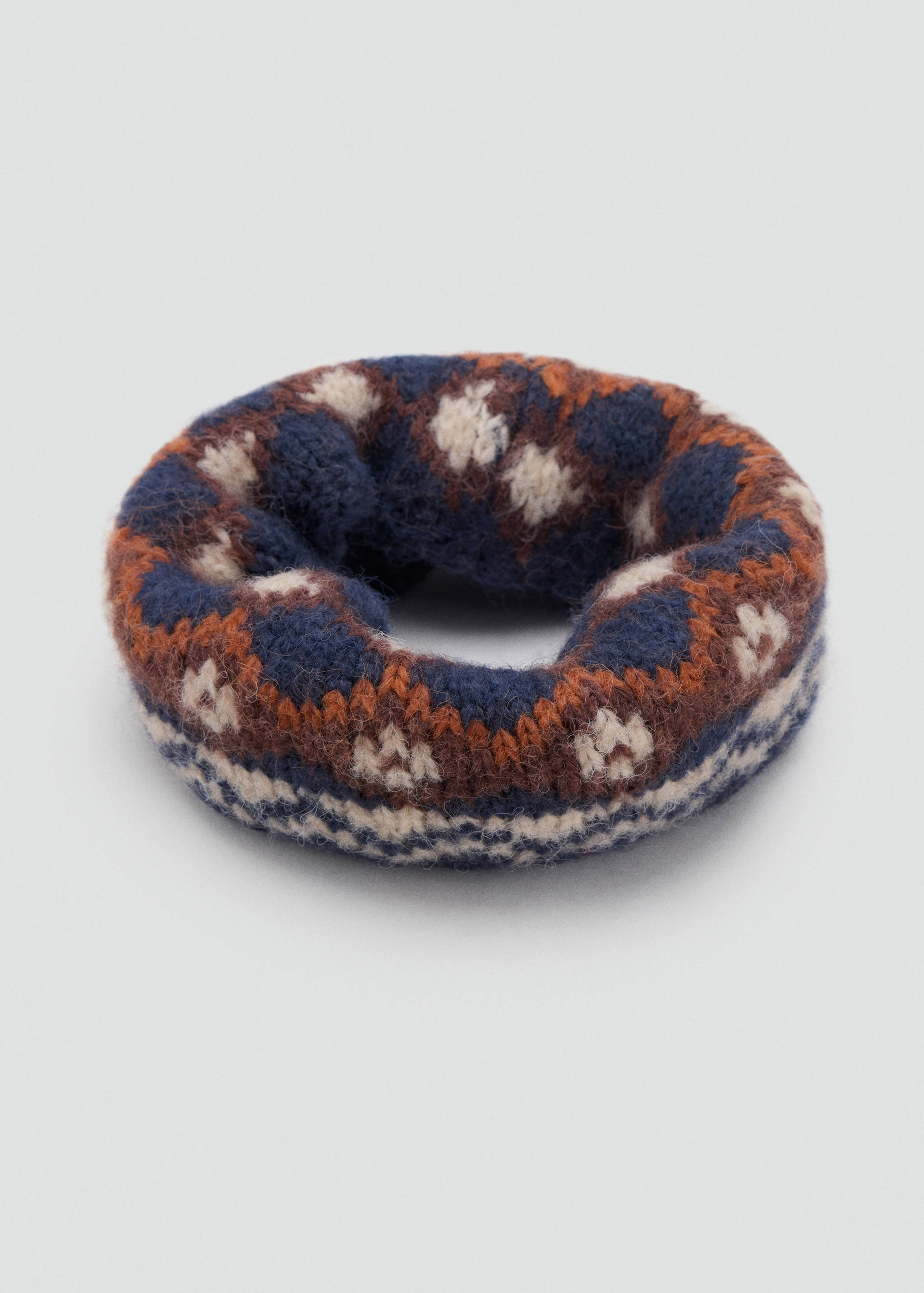 Navy blue, rust brown, and off-white geometric pattern knit loop scarf.