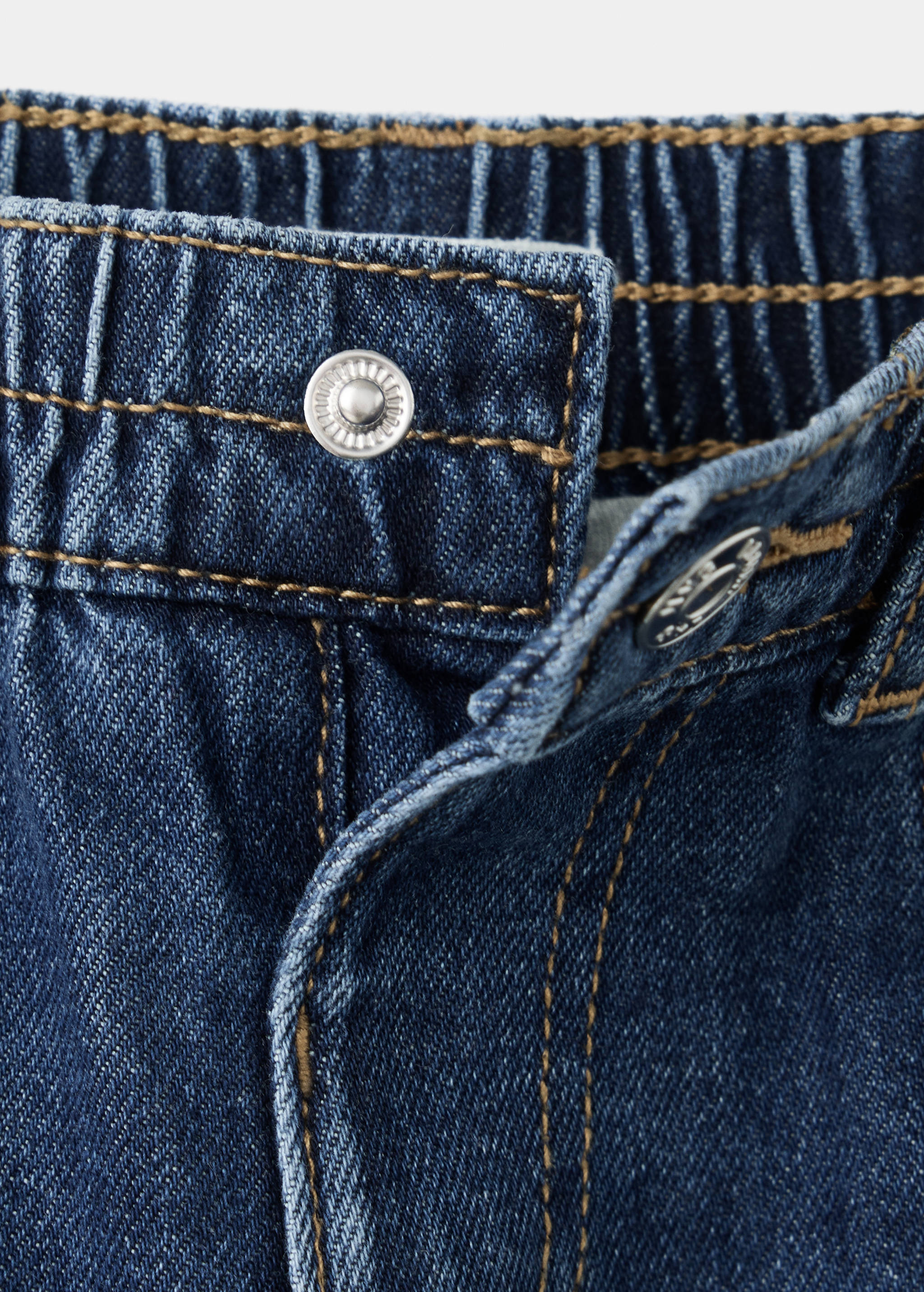 Gerade Jeans mit elastischem Bund - Detail des Artikels 8