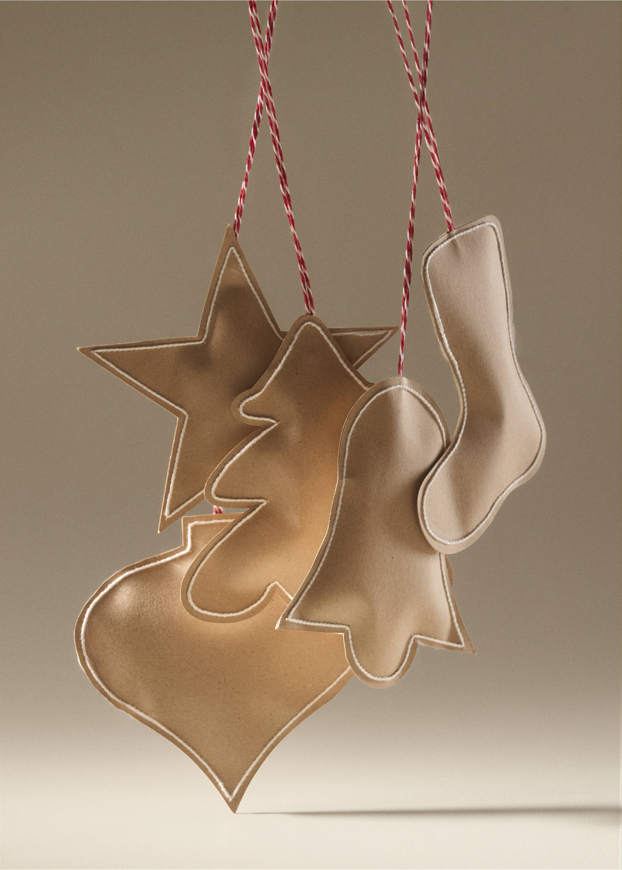 Set mit 5 Weihnachtsdeko-Elementen - Allgemeine Ansicht, Braun. Ref: 37088634-00.