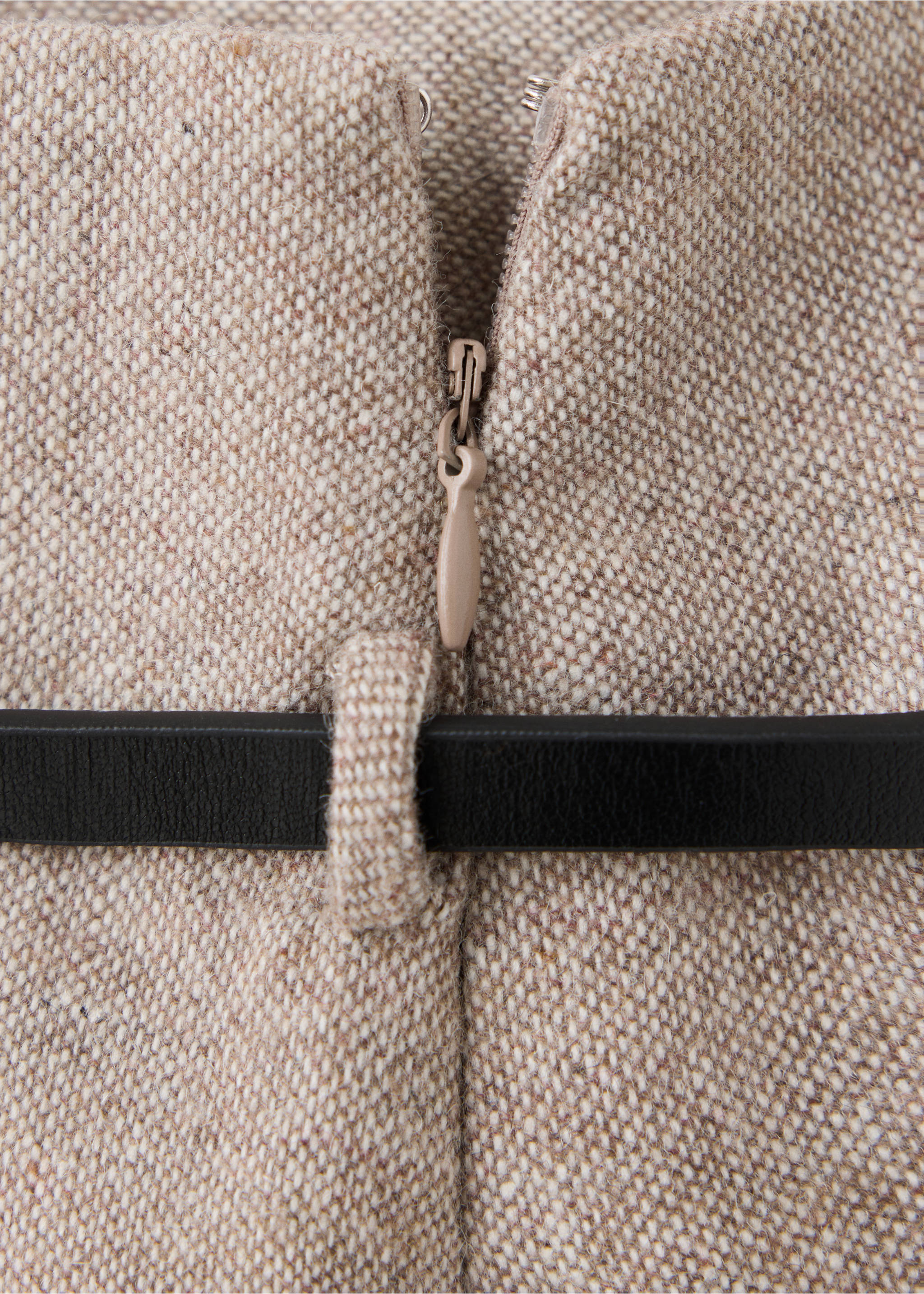 SKIRT FRAPPE - Détail de l'article 0, Beige. Ref: 37088640-00.