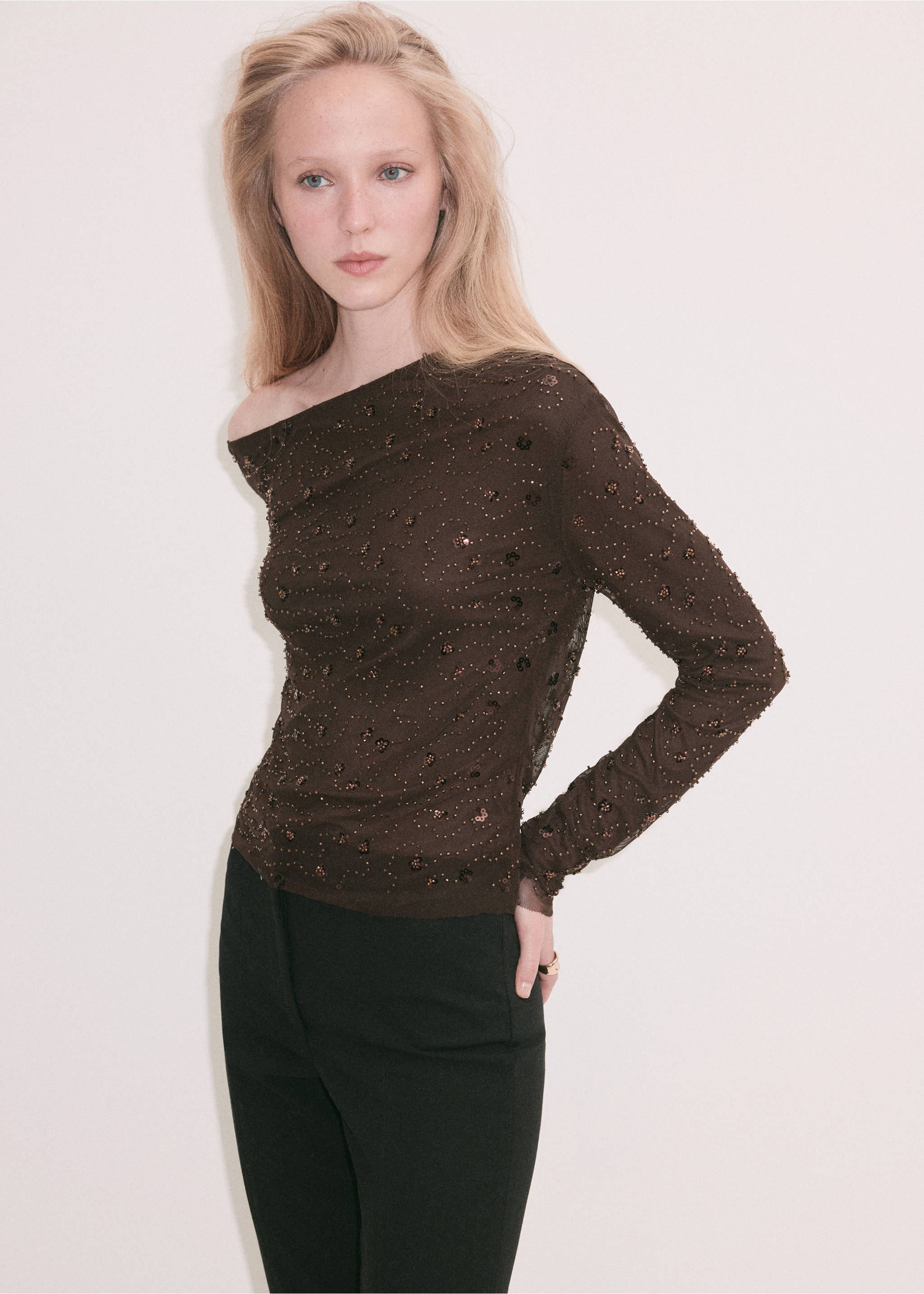 Dark brown beaded asymmetric one-shoulder blouse in sheer mesh fabric., Brown. Ref: 37089124-00.