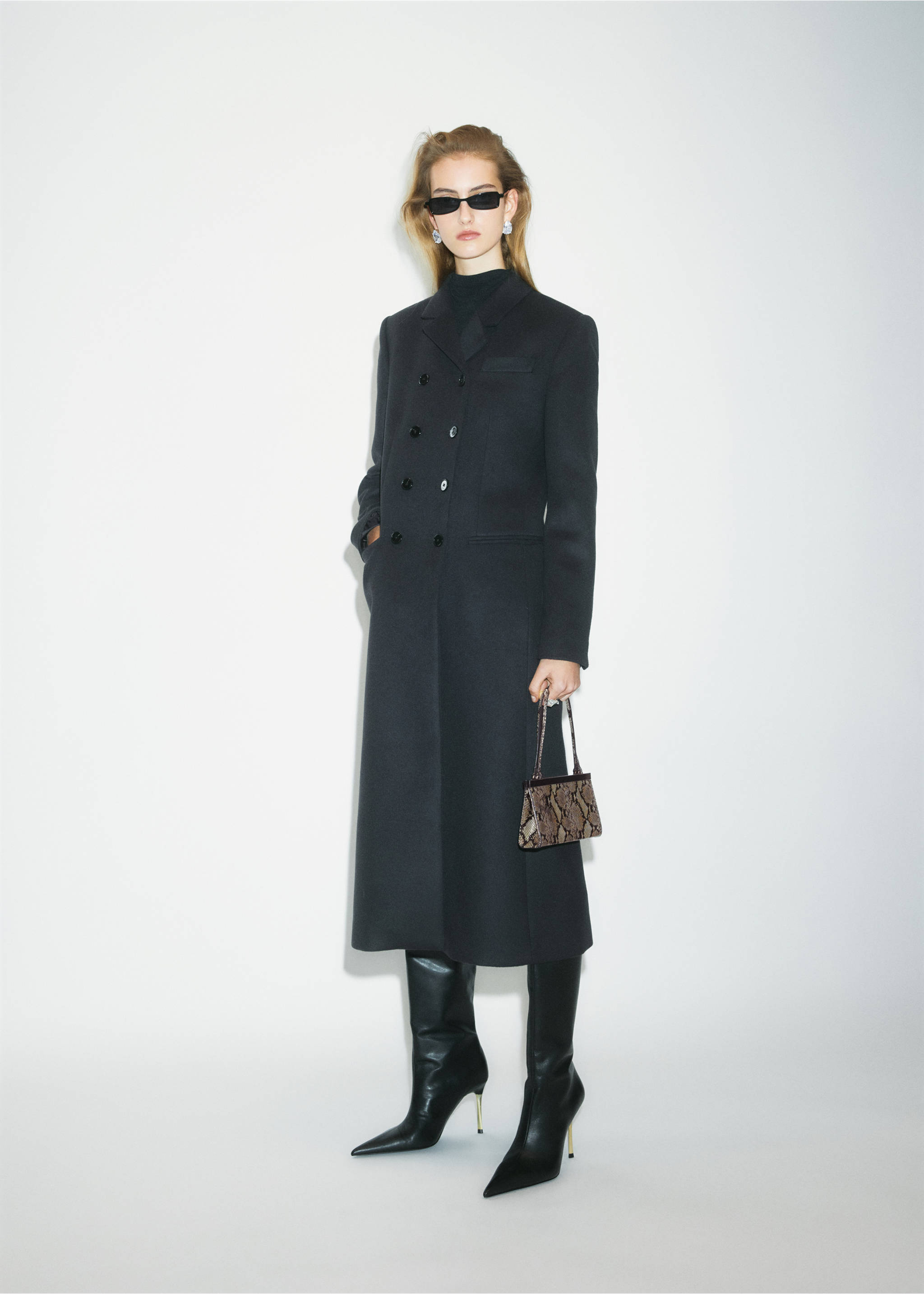 Black heeled boots with pointed toes worn with a long coat, Black. Ref: 37089138-00.