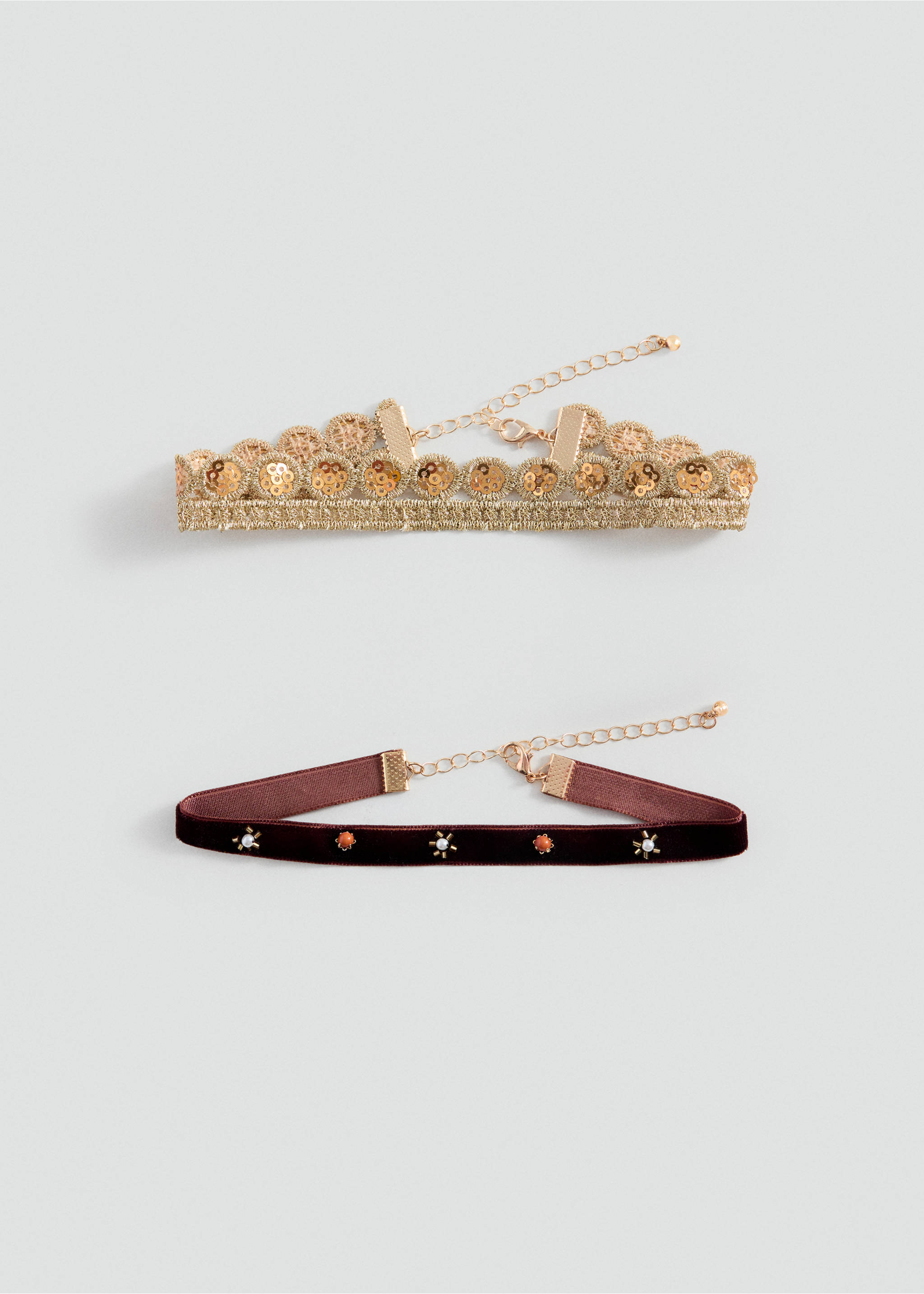 Set of two collars: one gold sequinned lace collar and one burgundy velvet collar with beaded floral details., Chocolate. Ref: 37089216-00.