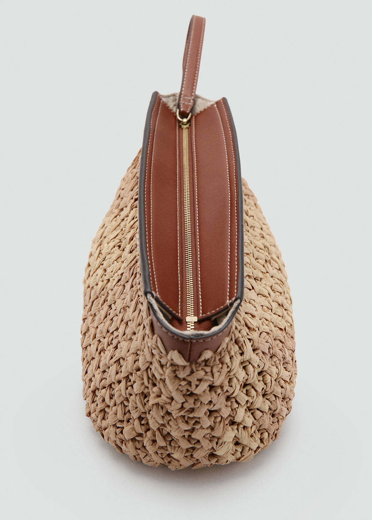 Braided pouch — Beige
