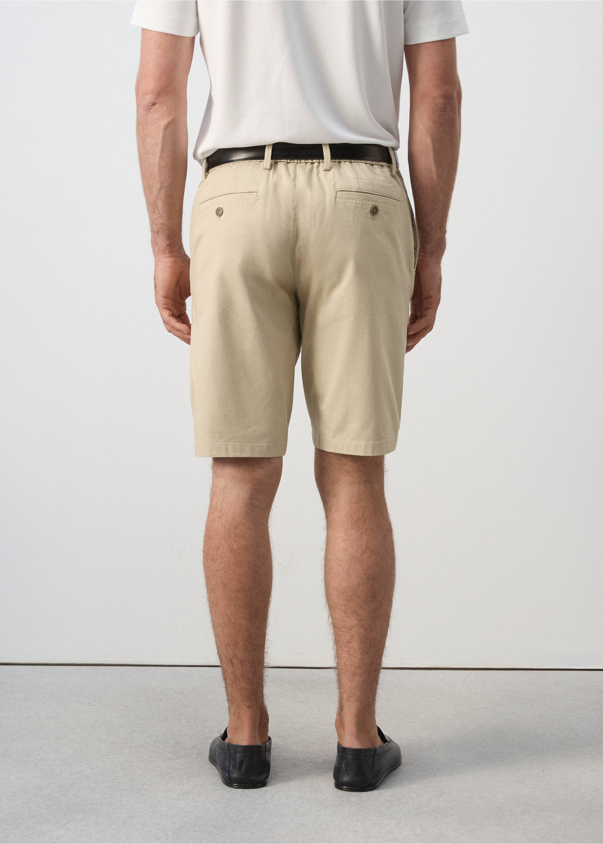 Slim-fit chino cotton bermuda shorts - Reverse of the article, Beige. Ref: 37091329-00.