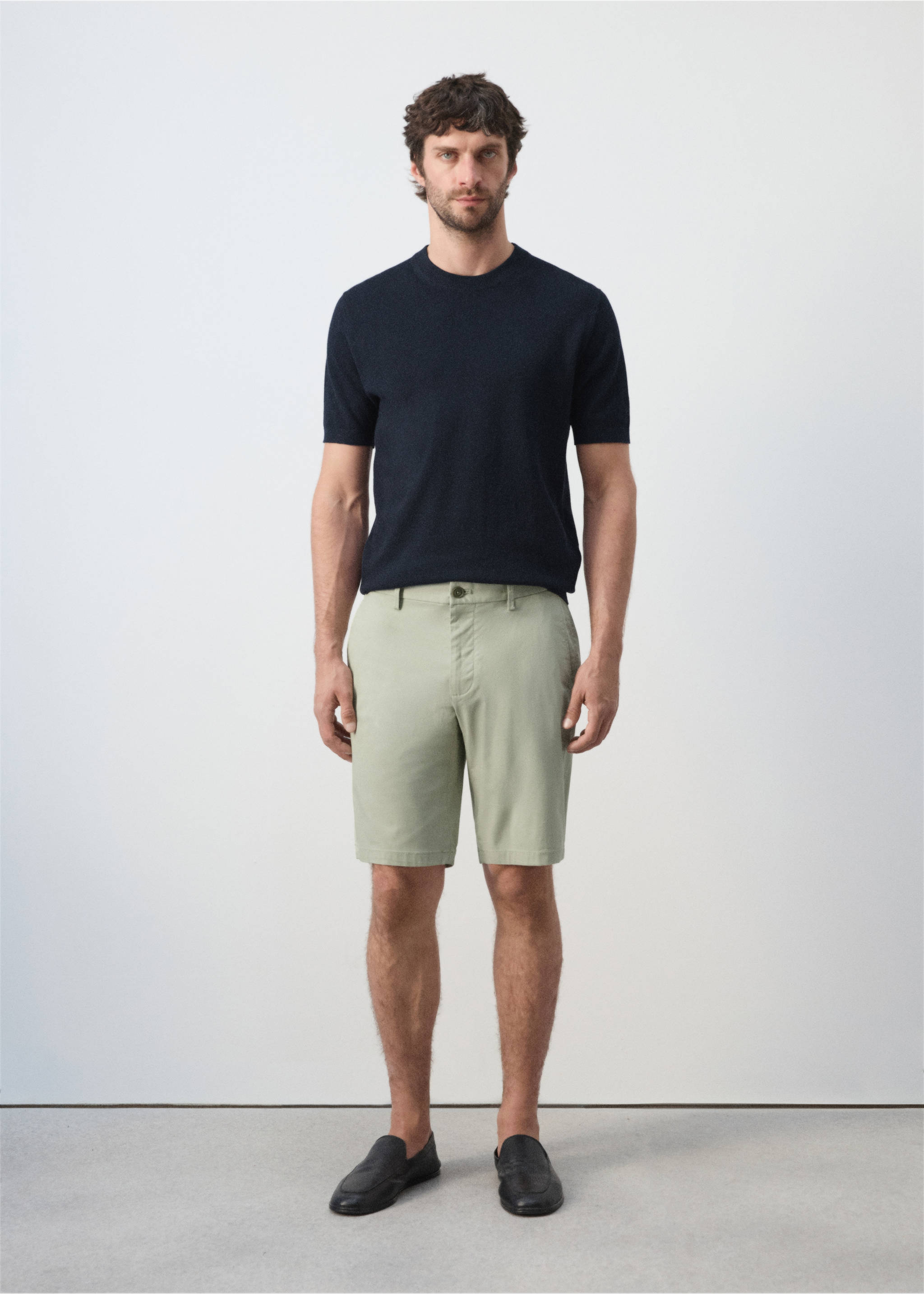 Bermudas slim fit chino algodón - Plano general, Verde menta. Ref: 37091329-00.