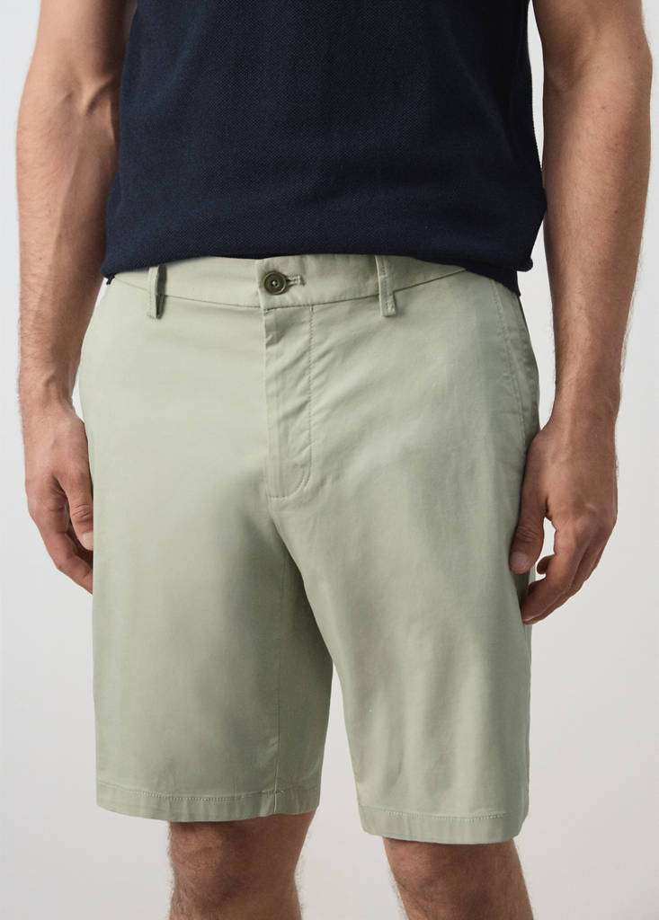Slim-fit chino cotton bermuda shorts — Mint Green
