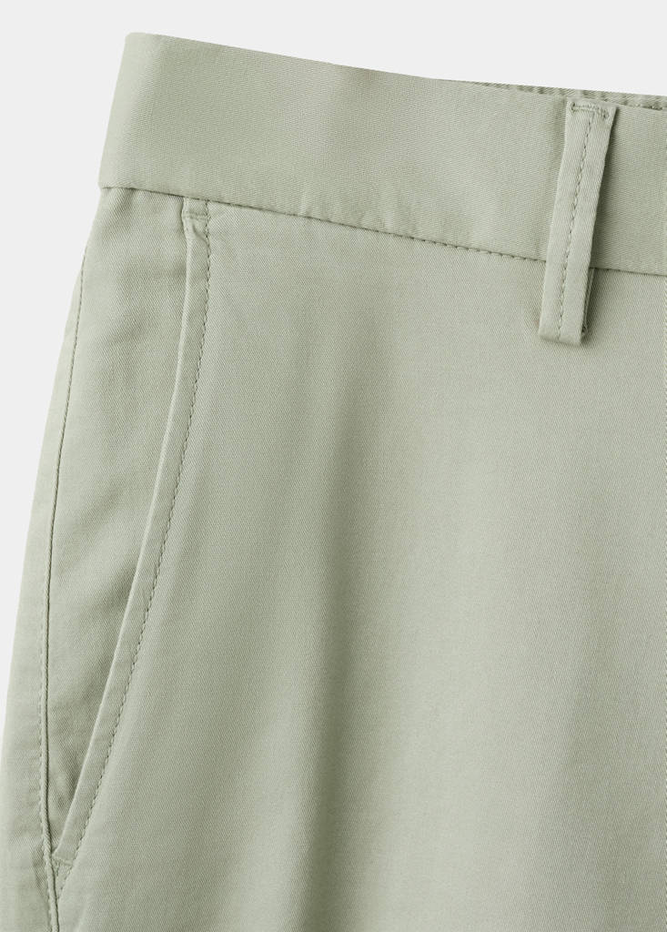 Slim-fit chino cotton bermuda shorts — Mint Green