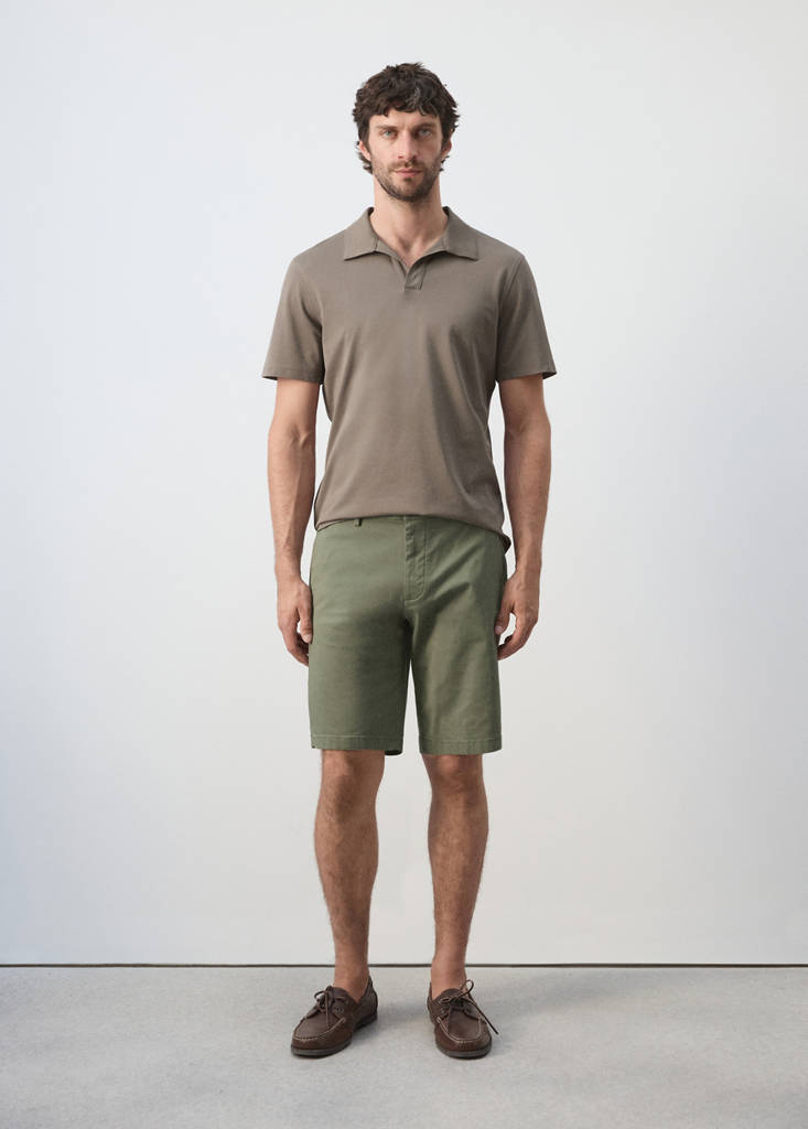 Slim-fit chino cotton bermuda shorts — Forest Green