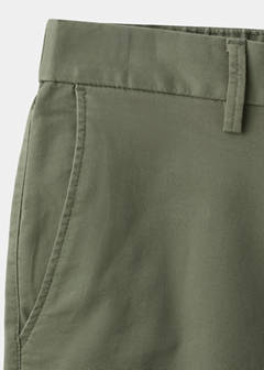 Slim-fit chino cotton bermuda shorts — Forest Green 9