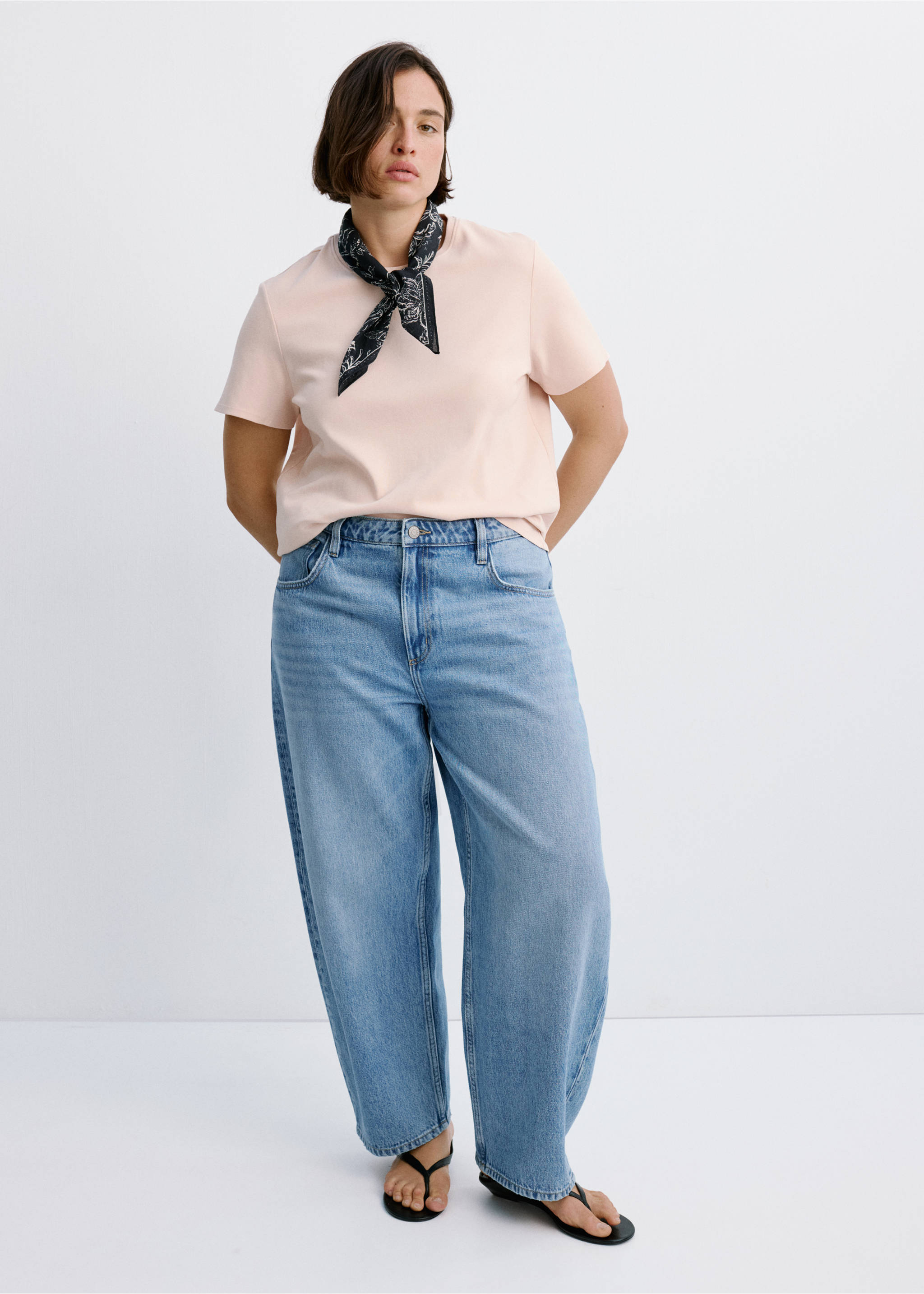 100% cotton t-shirt - Details of the article 3, Pastel Pink. Ref: 37091331-00.