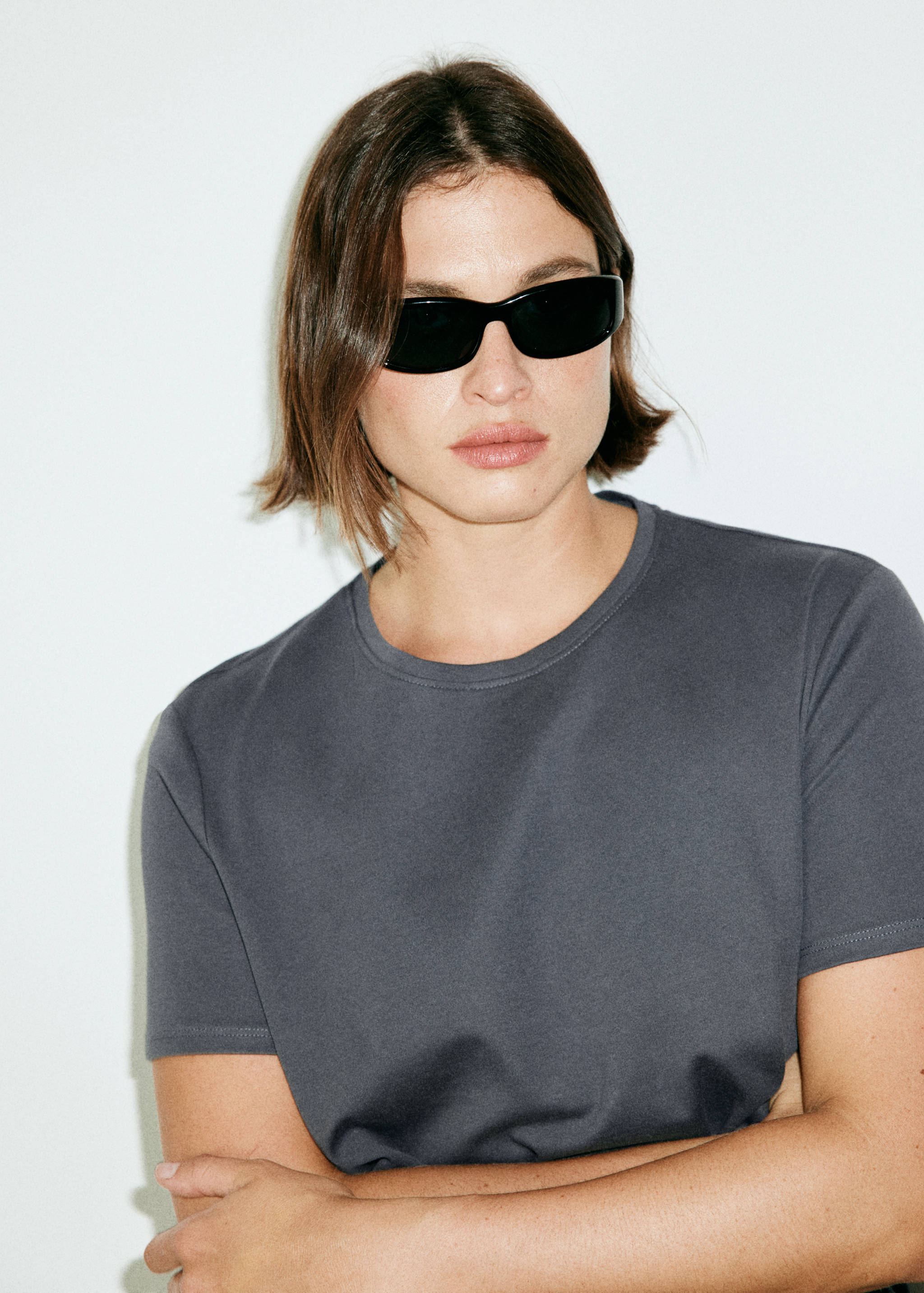 100% cotton round neck t-shirt - Details of the article 6