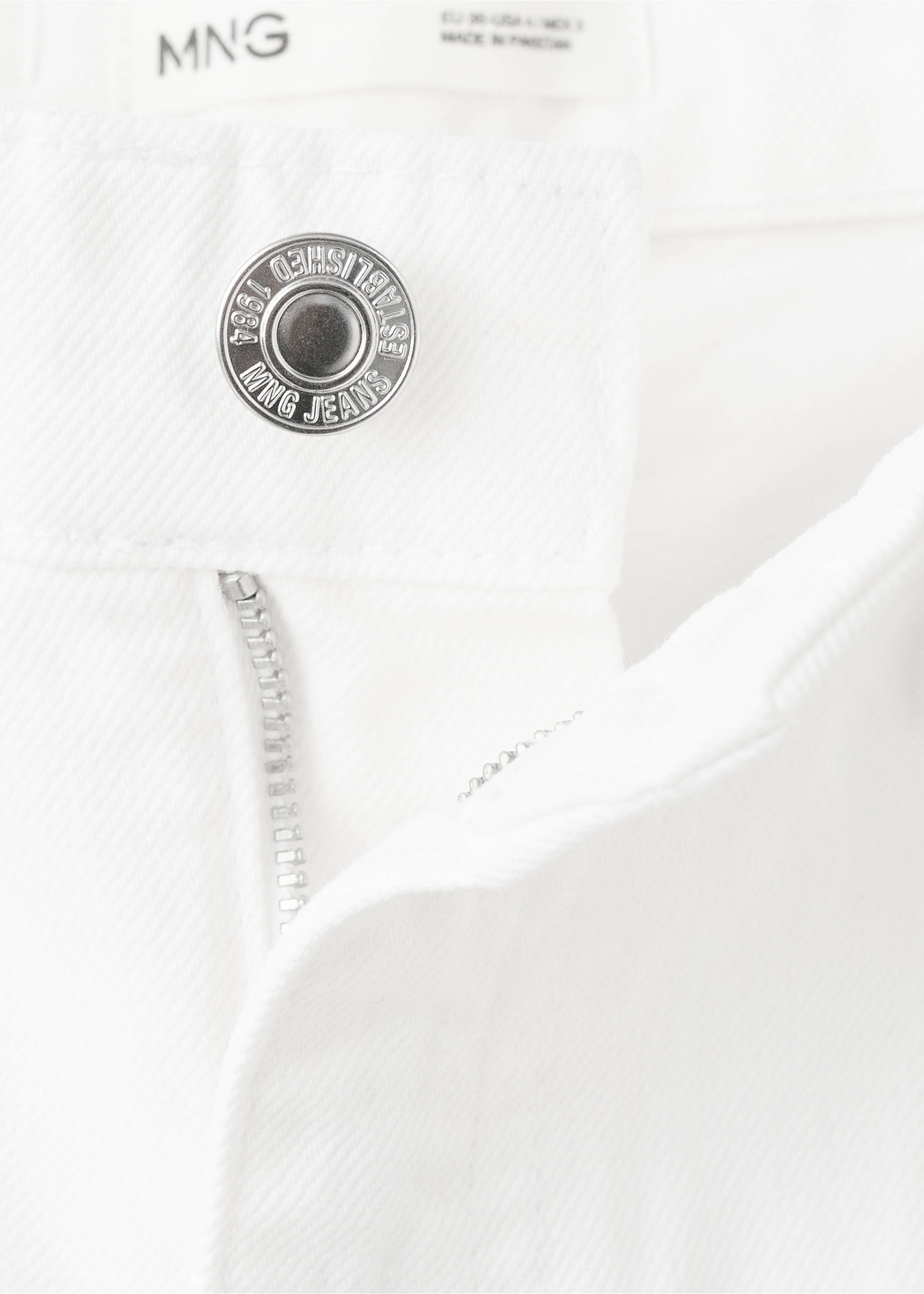 Shorts vaqueros rectos - Detalle del artículo 8, Blanco. Ref: 37091333-00.