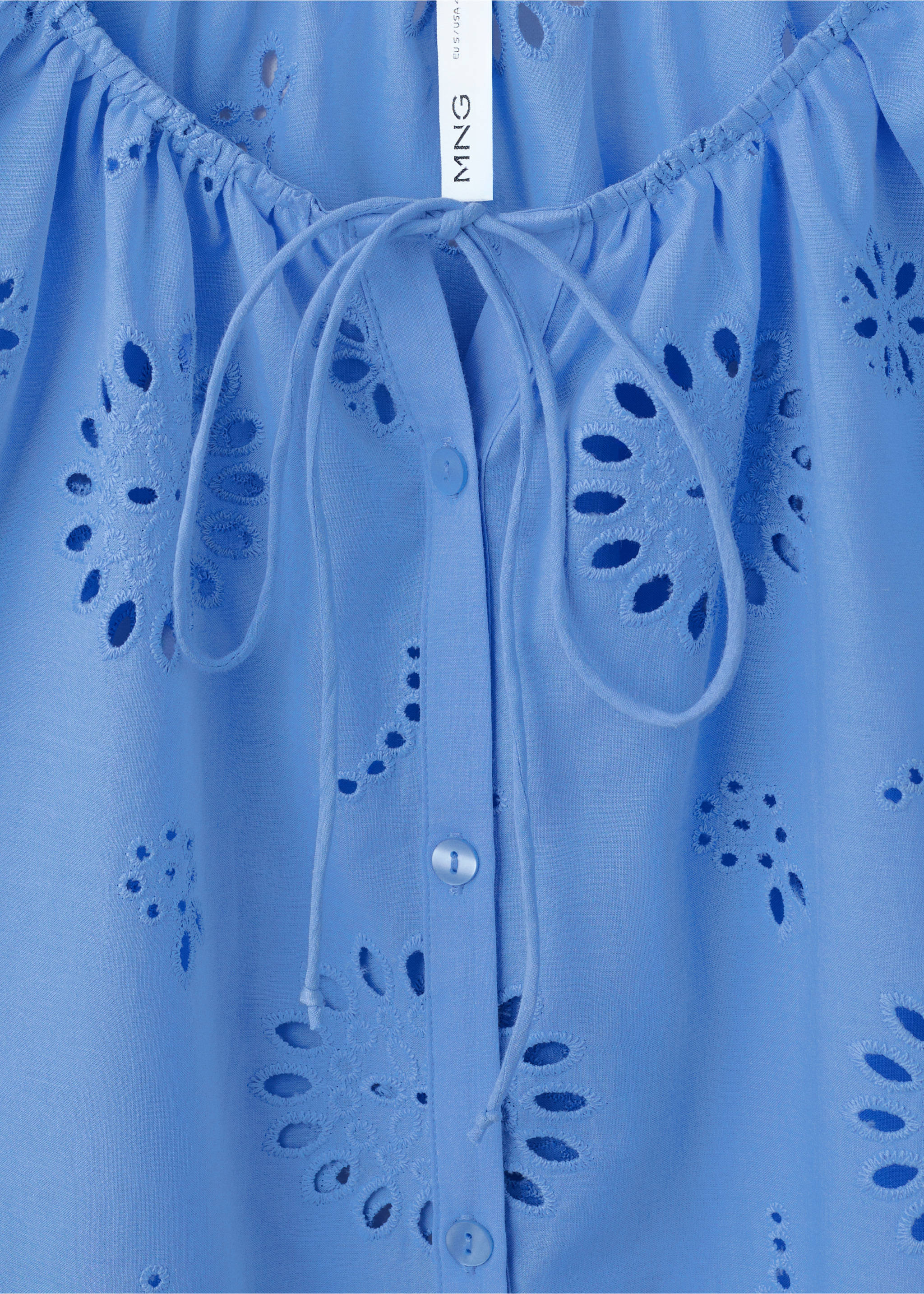 100% cotton blouse with lace embroidery - Details of the article 8, Blue. Ref: 37091340-00.