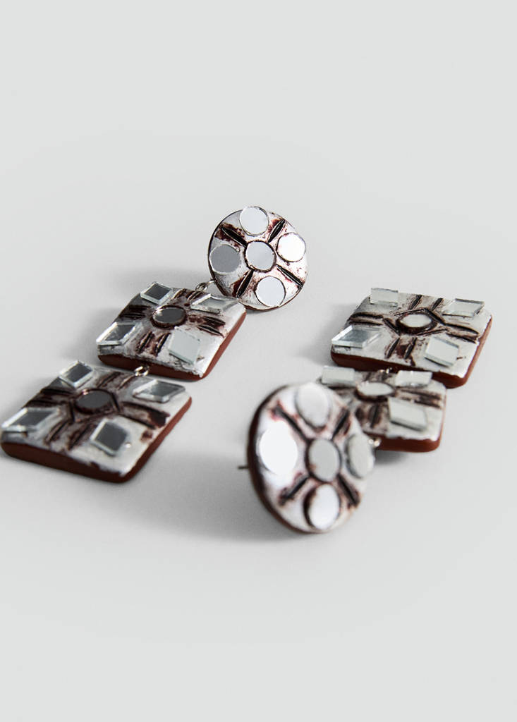 Resin pendant earrings — Brown