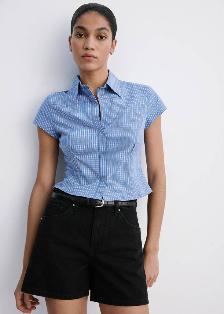 Straight-fit denim shorts — Black denim