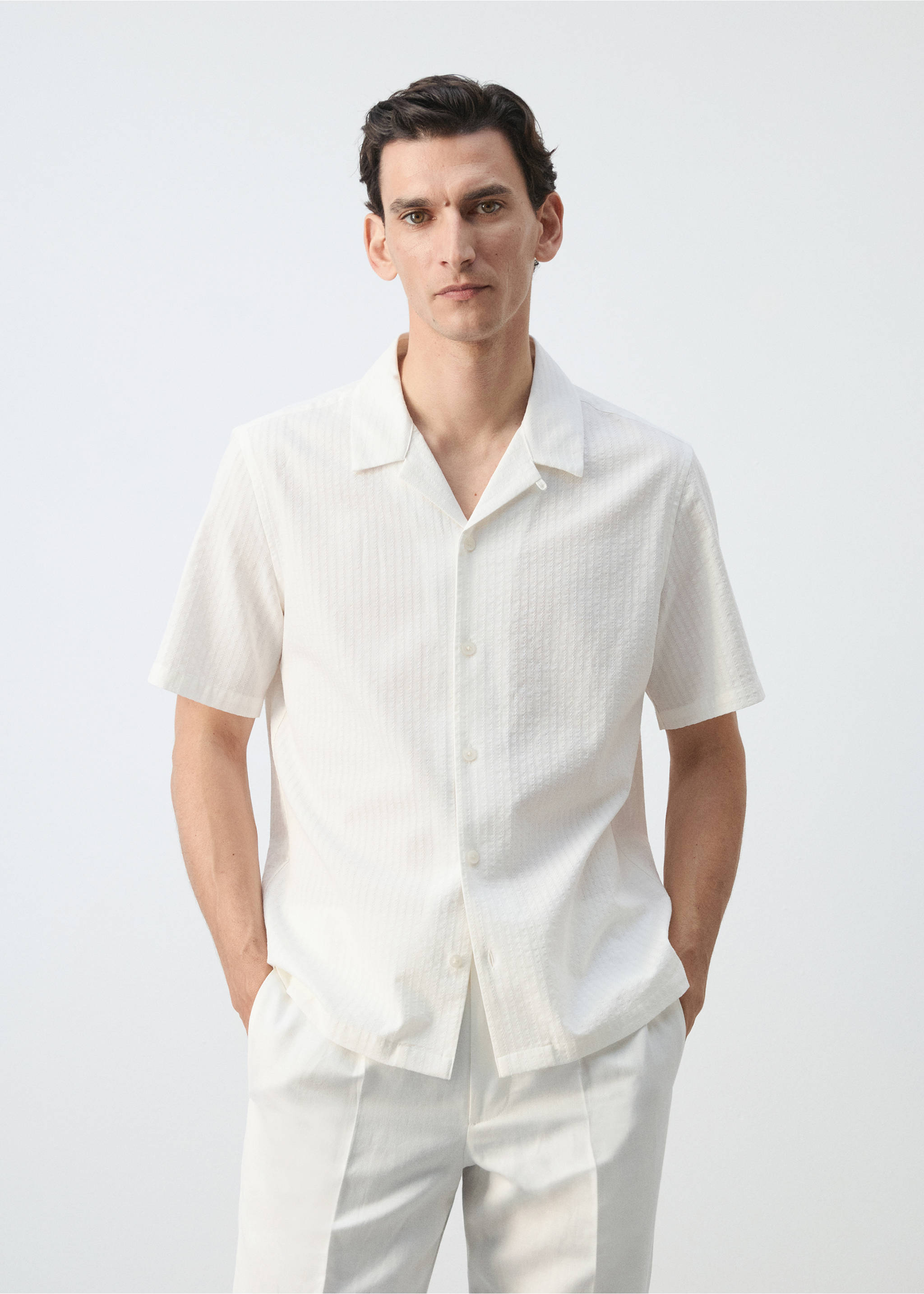 Chemise 100 % coton regular-fit - Plan moyen, Blanc. Ref: 37091346-00.