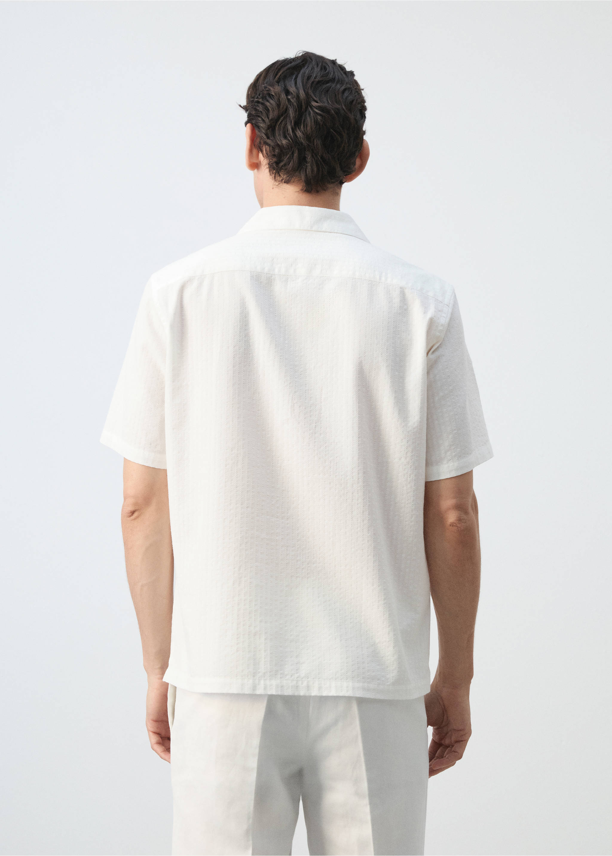 Chemise 100 % coton regular-fit - Verso de l’article, Blanc. Ref: 37091346-00.