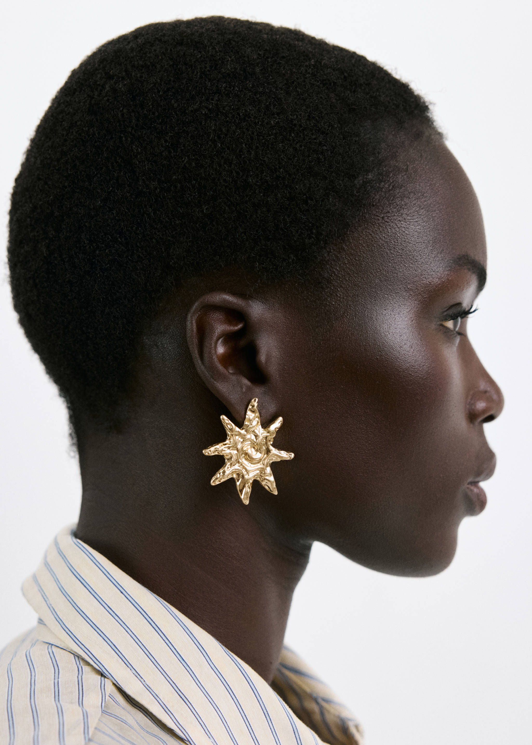 Textured sun earrings - General plane