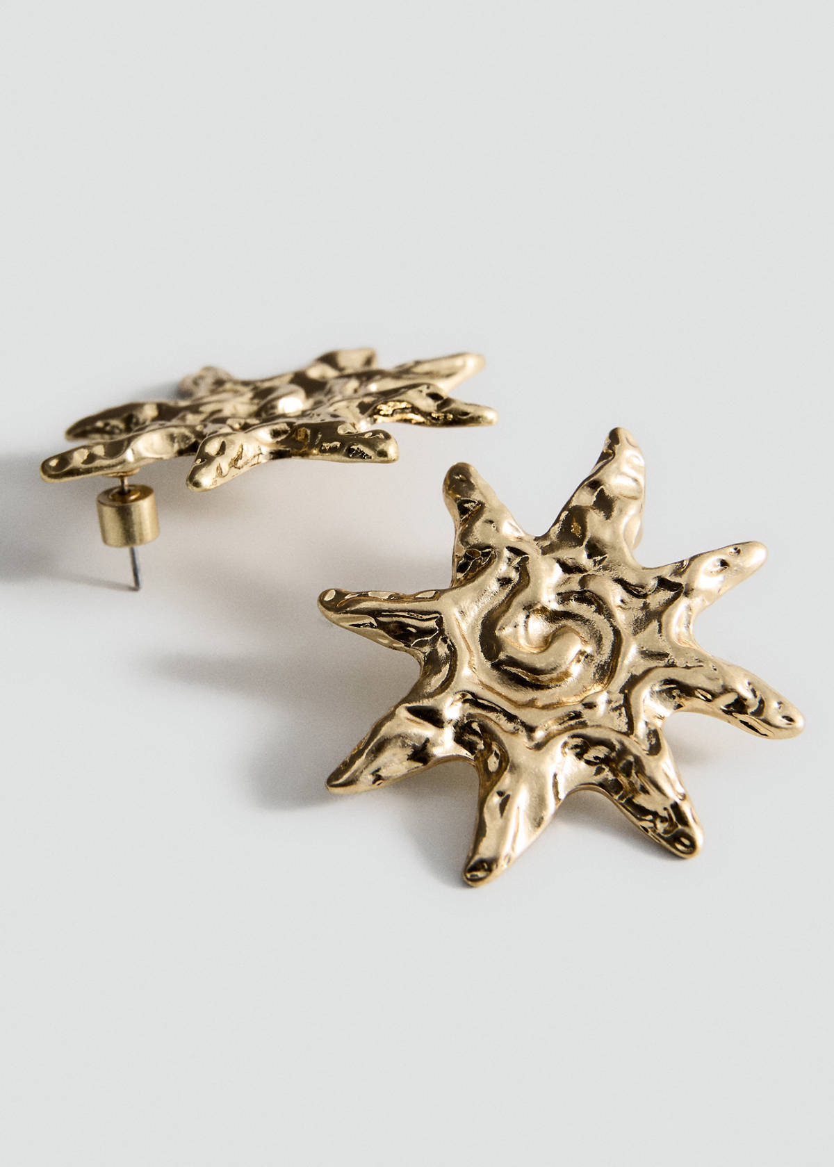 Textured sun earrings — Gold