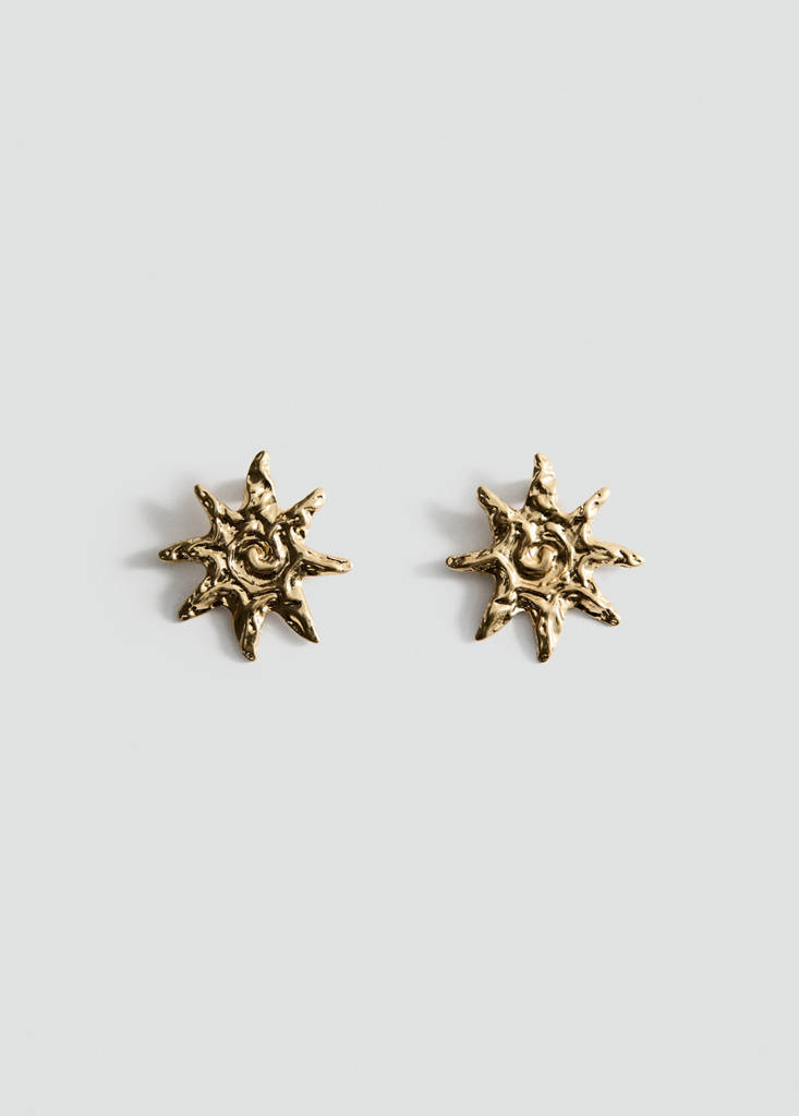 Textured sun earrings — Gold