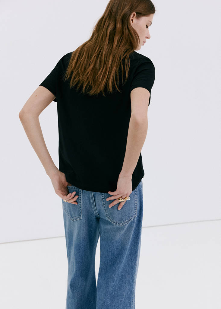 Rounded neck cotton t-shirt — Black