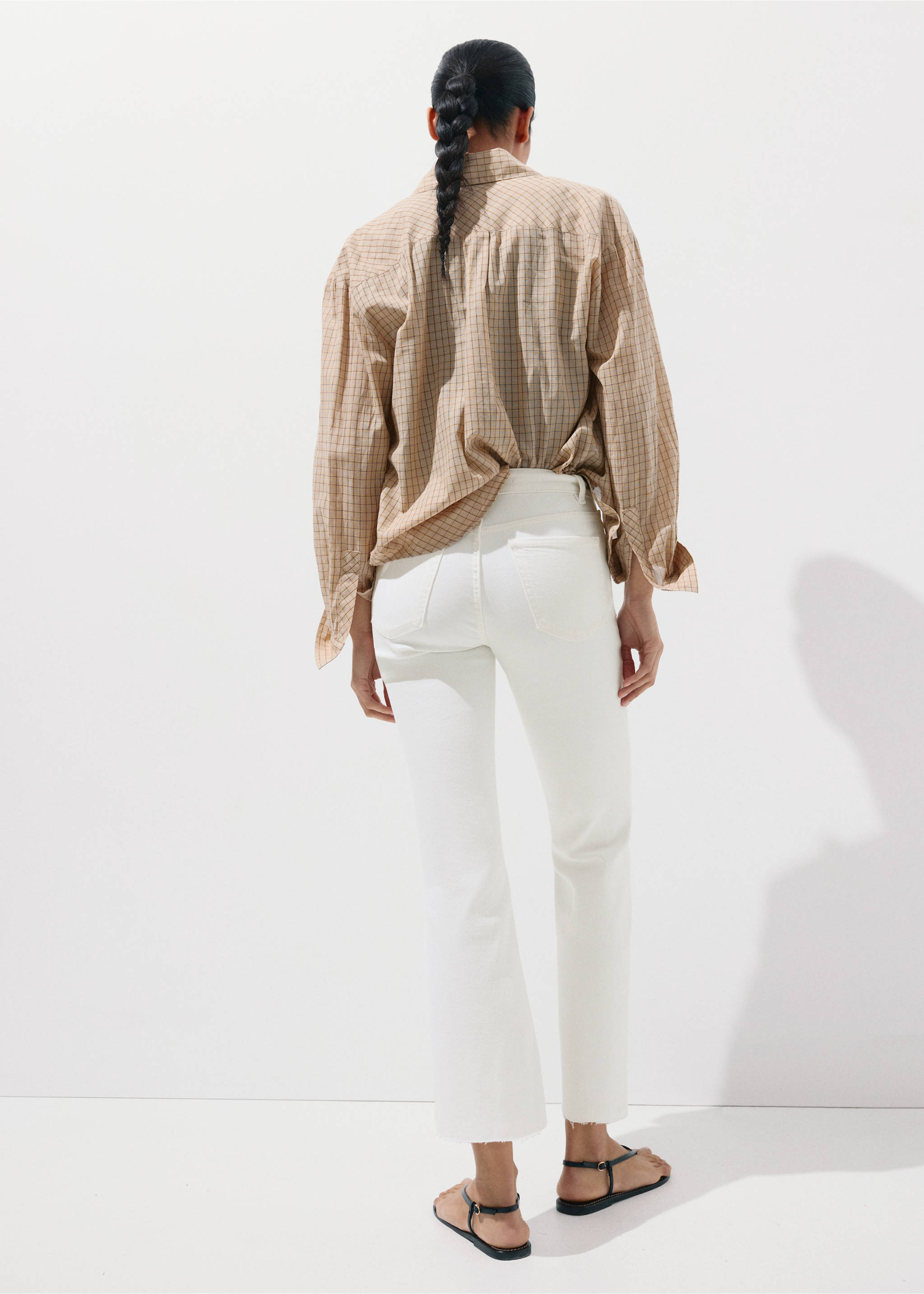 Sienna flared cropped jeans - Reverse of the article, White. Ref: 37091351-00.