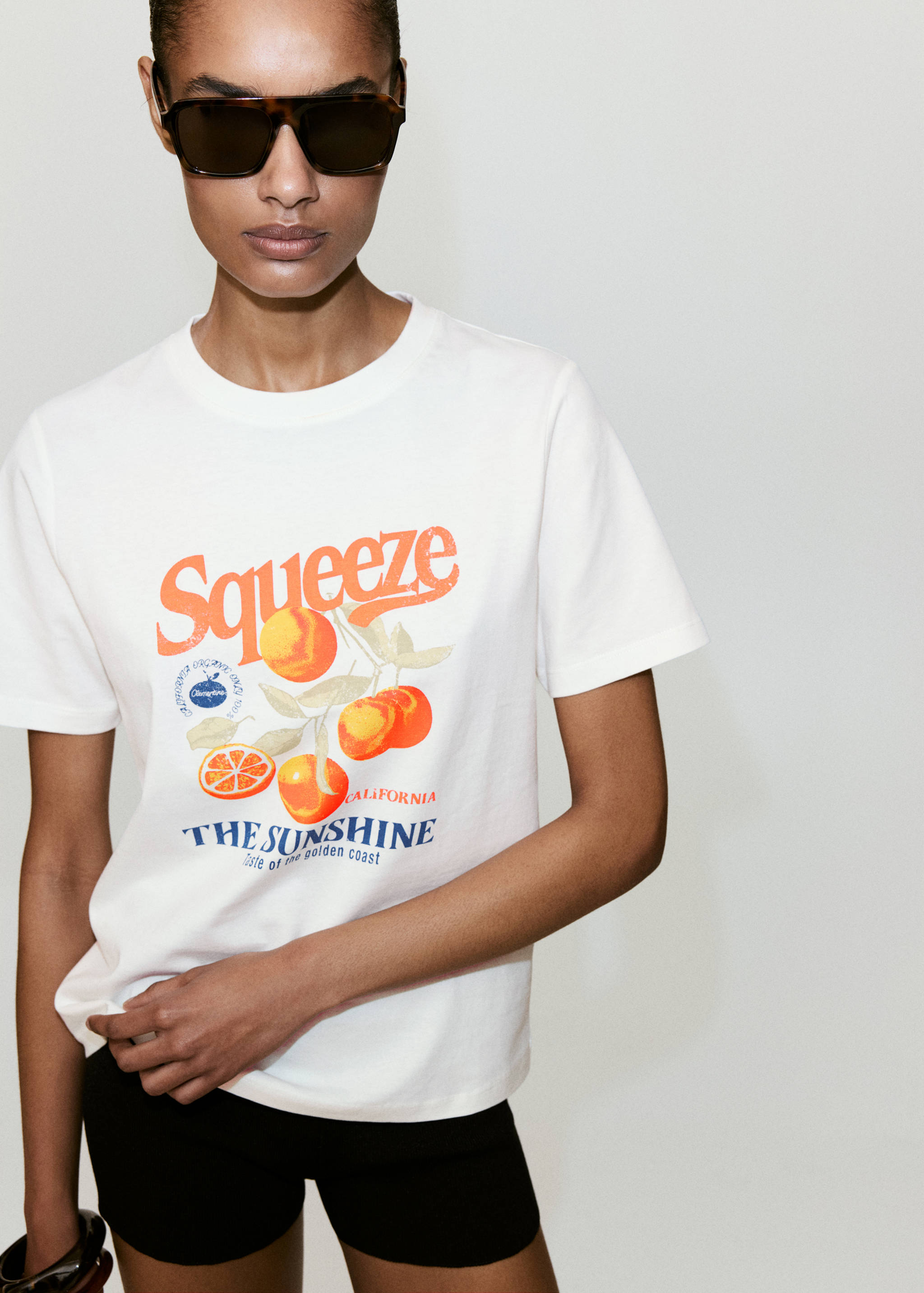 Camiseta algodón estampada - Plano medio