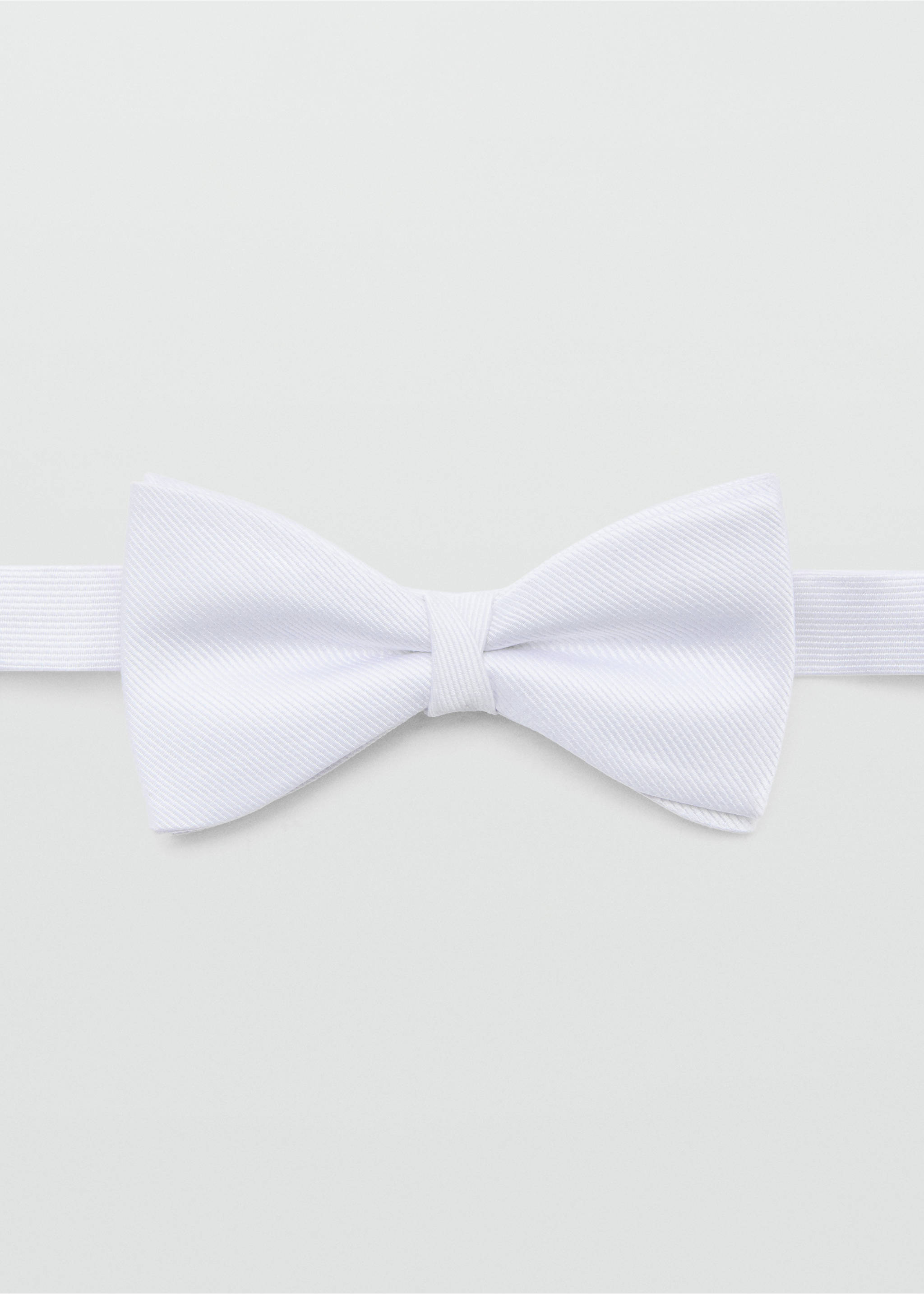Microstructure silk bow tie - Article without model, White. Ref: 37091360-00.
