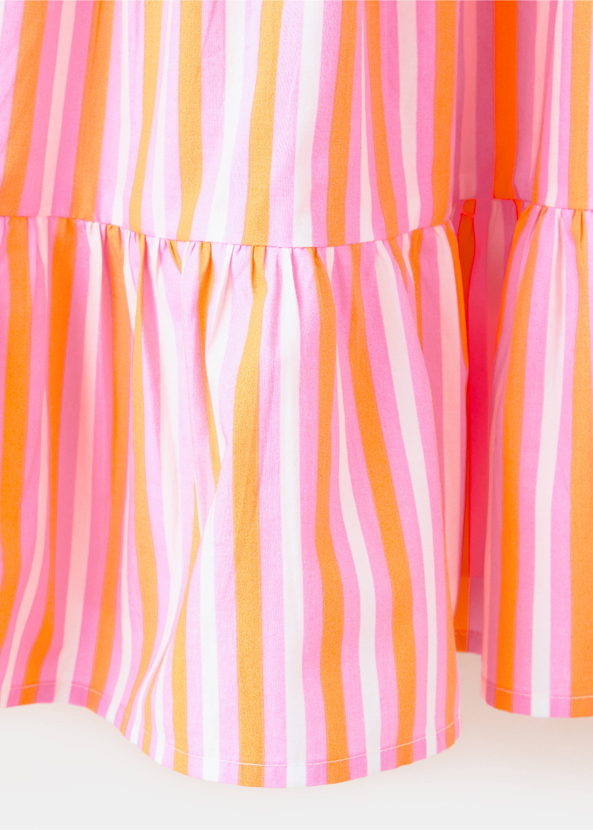 Gestreiftes Halterneck-Kleid aus Baumwolle - Detail des Artikels 8, Orange. Ref: 37091364-00.